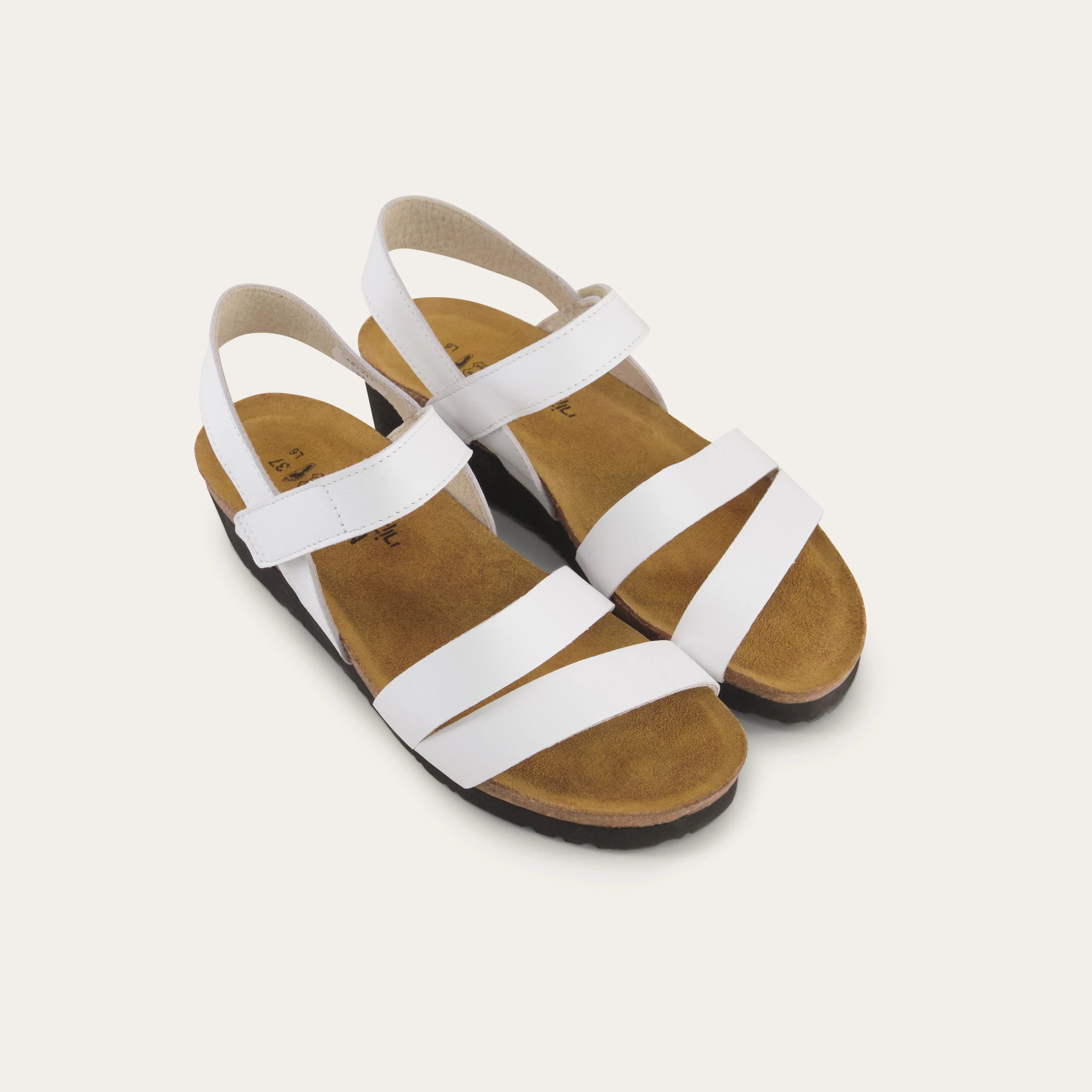 Kayla - Premium Women's Fashion & Accessories for Everyday Style | Shop Trendy Outfits, Bags & Jewelry | Perfect for Work, Date Night & Casual Outings