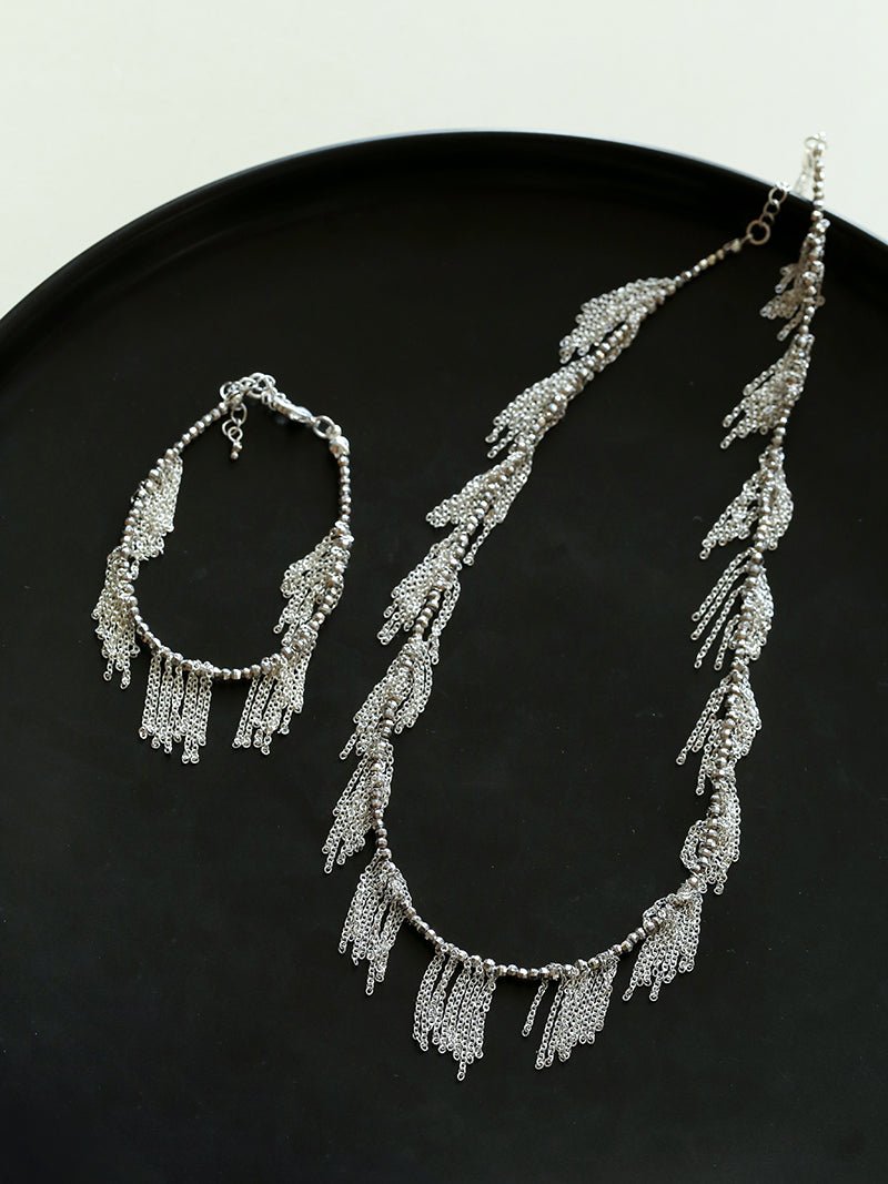 Sparkling Disco Tassel Bracelet for Women - Elegant Party Jewelry for Nightclubs, Festivals & Special Occasions