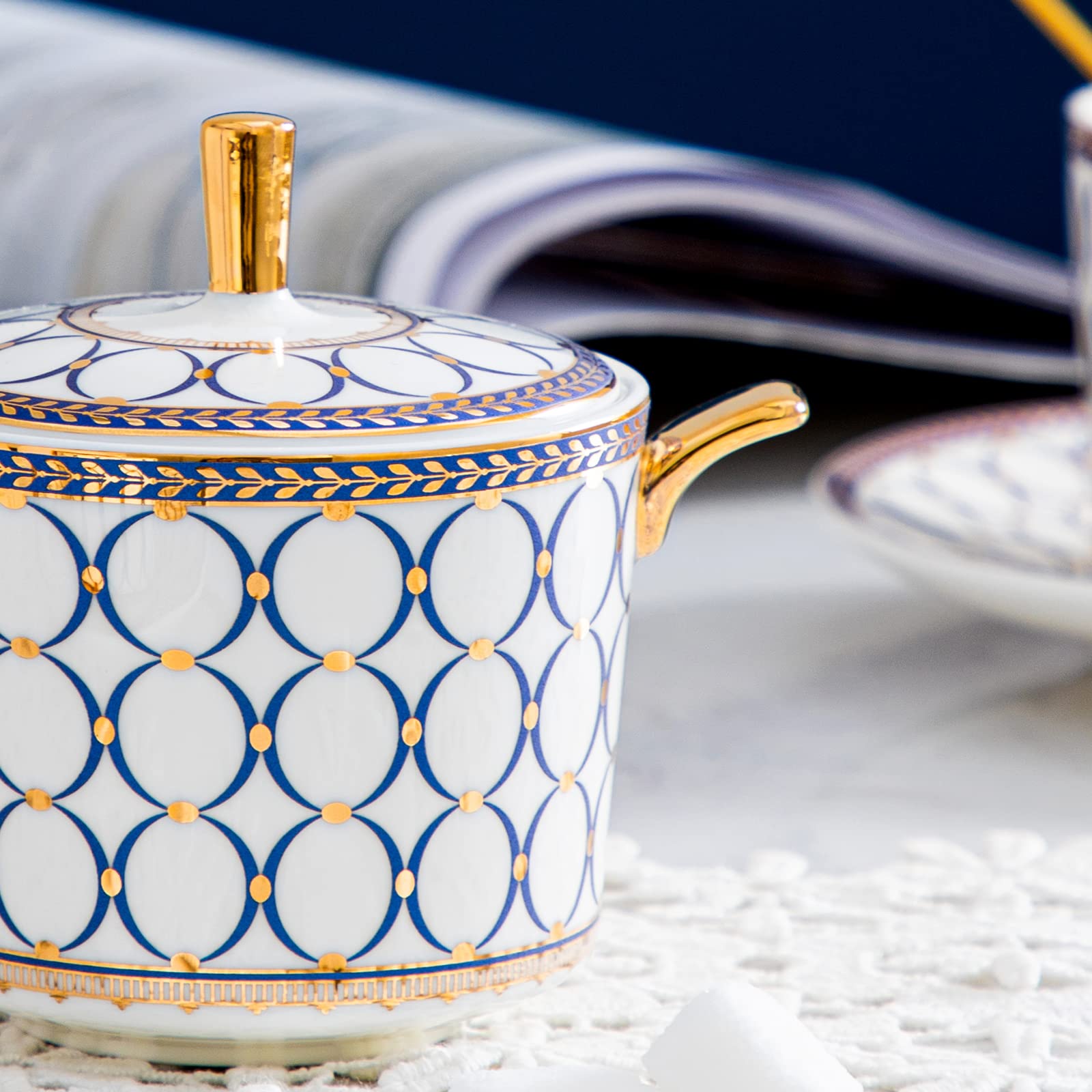 15-Piece Porcelain Tea Set for 4, Premium Bone China Coffee & Tea Service with Teapot, Sugar Bowl, Creamer Pitcher & Gift Box - Elegant British-Style Tea Cups & Saucers for Women & Adults - Perfect for Afternoon Tea, Bridal Showers & Hostess Gifts
