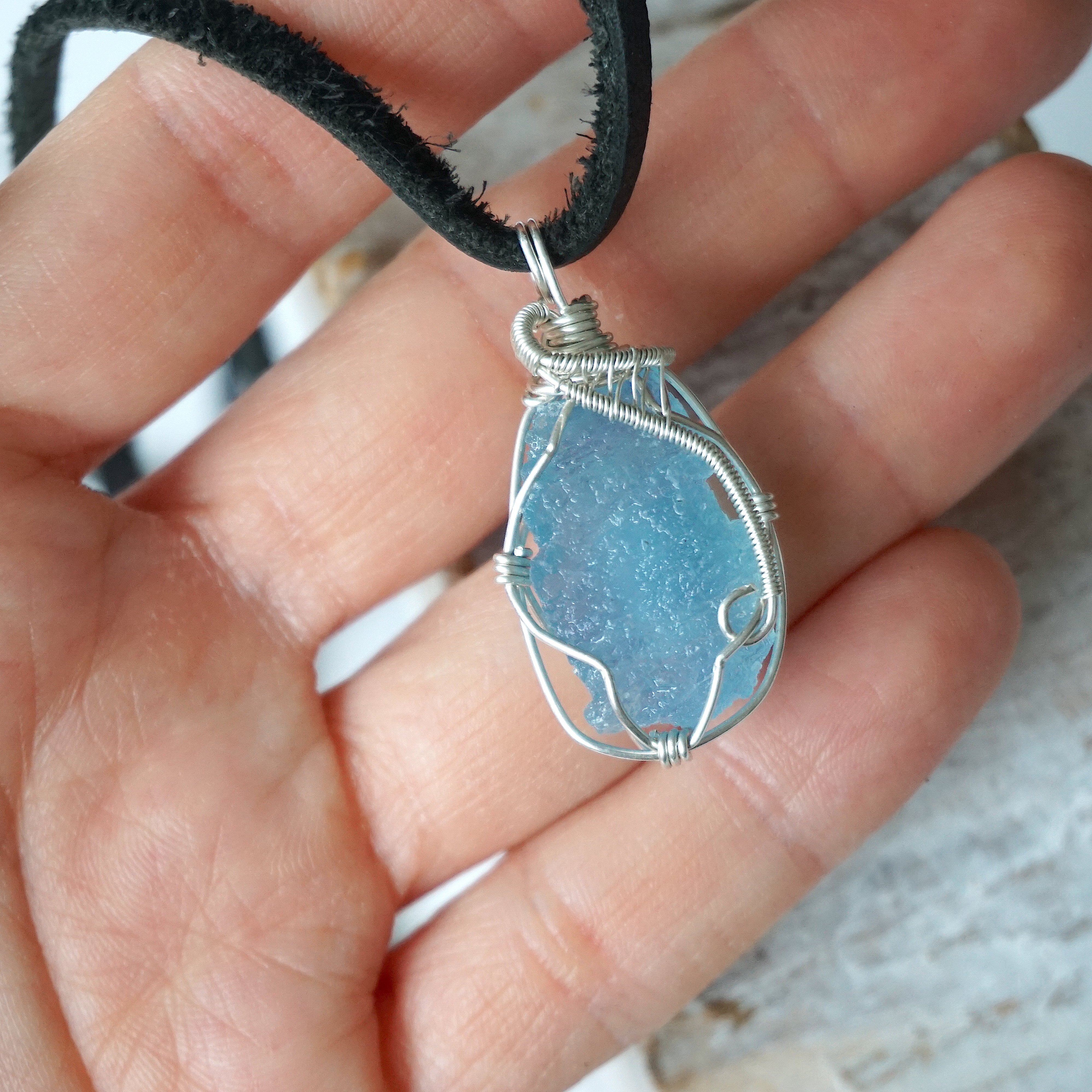 Natural Raw Blue Aquamarine Pendant Necklace with Adjustable Black Leather Cord - Boho Chic Jewelry for Women, Perfect for Everyday Wear & Spiritual Healing