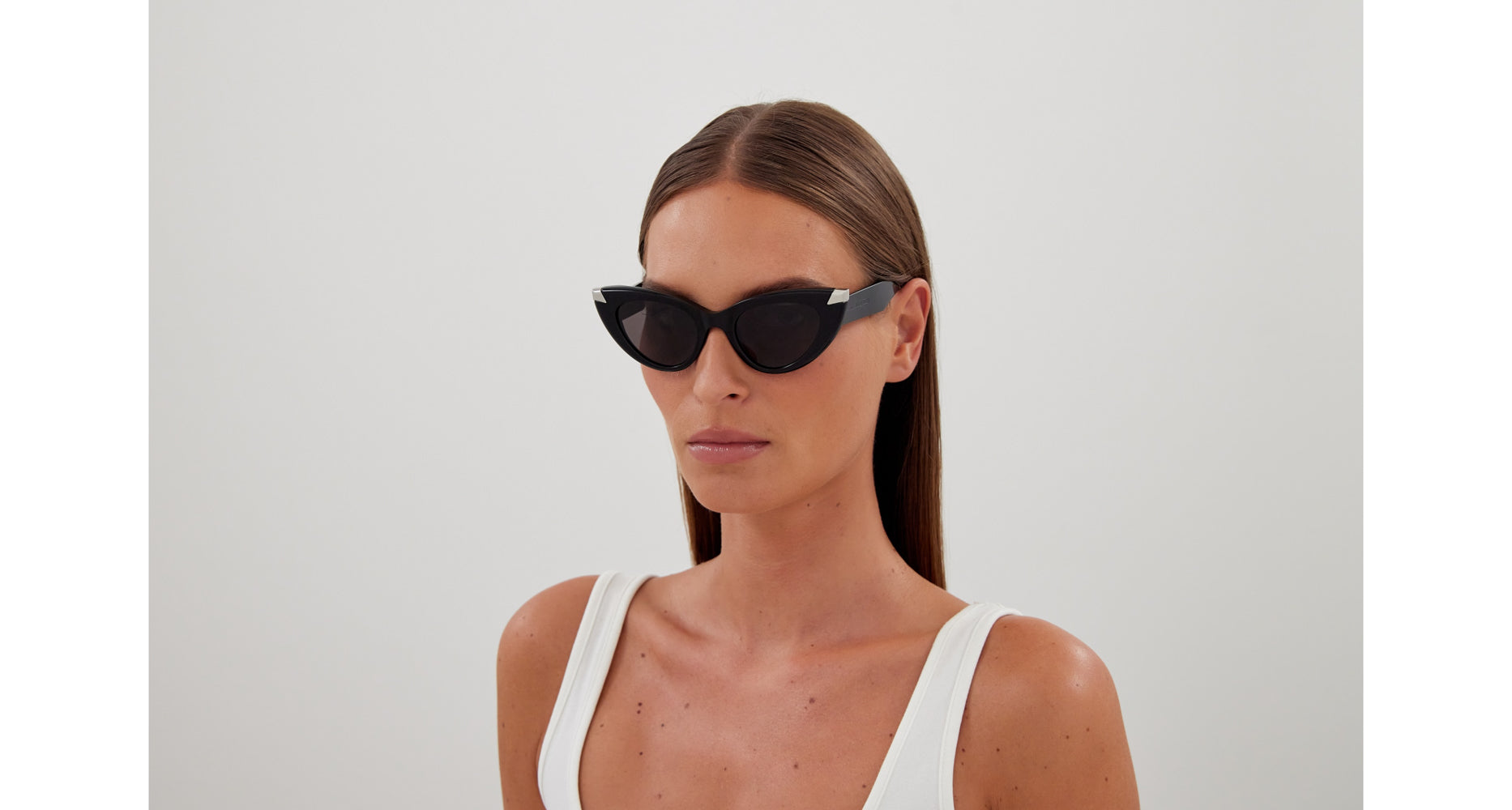 Alexander McQueen AM0442S Sunglasses - Luxury Designer Shades for Men & Women | Perfect for Outdoor Activities, Travel, and Fashion Statements
