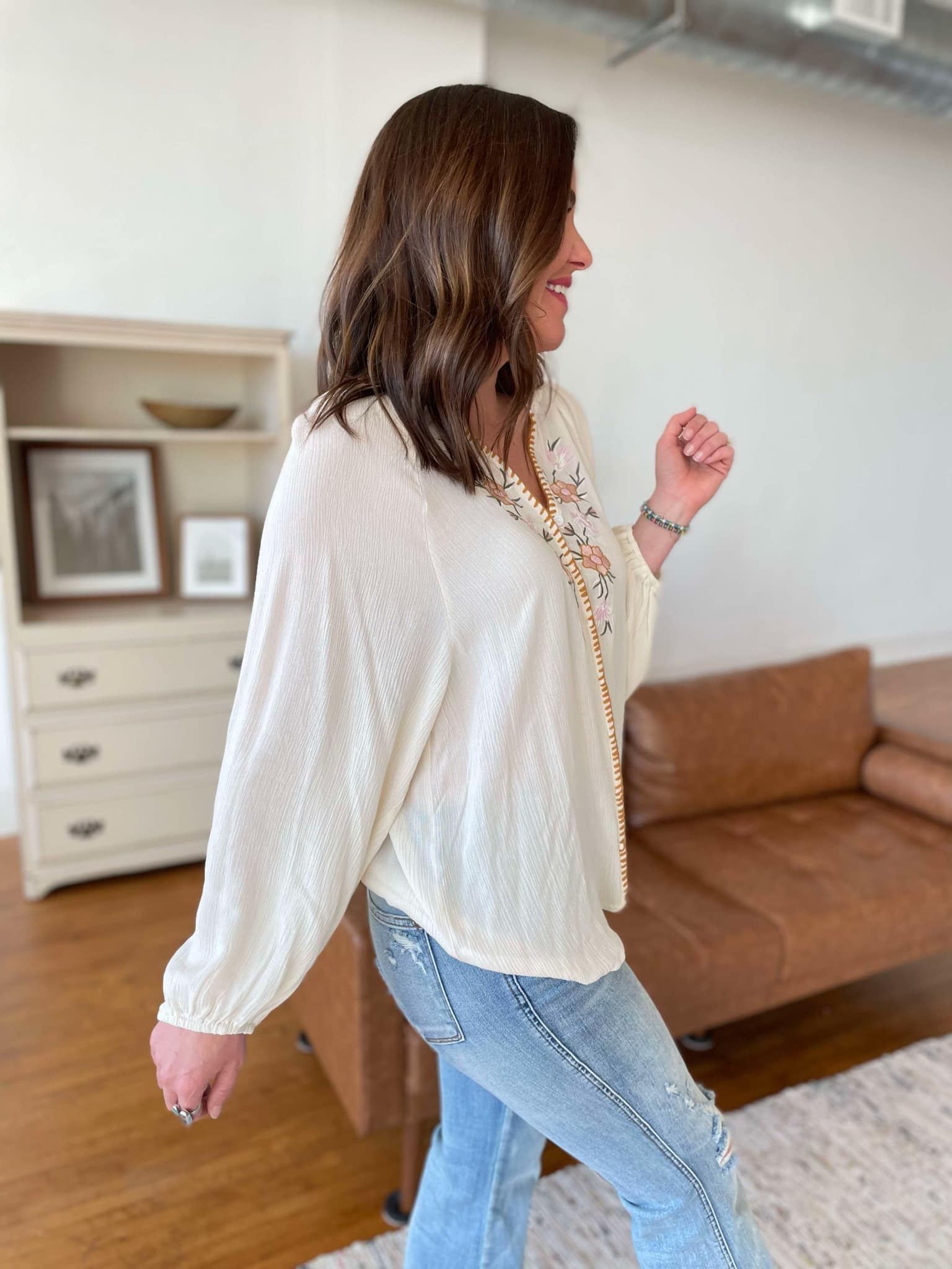 PREORDER: Floral Embroidered Top - Romantic Blouse with Handmade Flower Details from Verona | Perfect for Date Nights & Spring Outfits