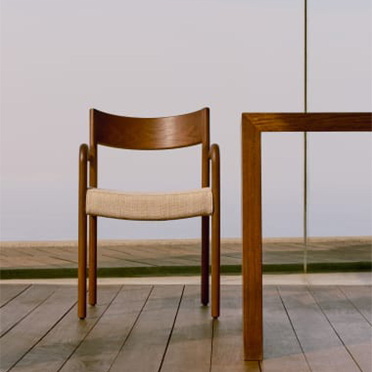 Falconera Modern Dining Chair - Sturdy Wooden Kitchen Chair with Upholstered Seat - Perfect for Dining Room, Kitchen, and Home Decor