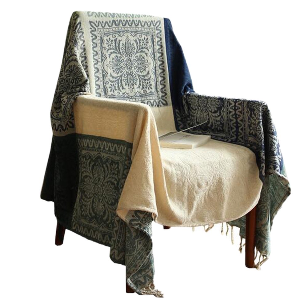Soft & Cozy Retro Throw Blanket for Sofa, Armchair & Bed - Vintage Home Decor Blanket for Living Room, Bedroom & Office Use