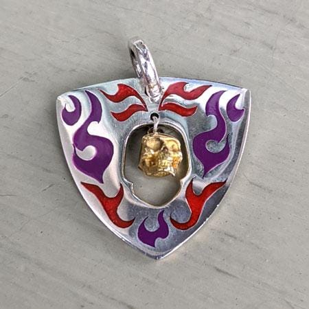 Skull Design Guitar Pick Pendant - Unique Gothic Jewelry for Musicians & Rock Fans - Perfect for Concerts, Gifts & Alternative Fashion