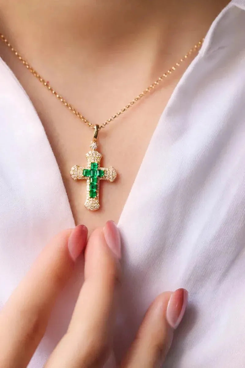 pendant with chain