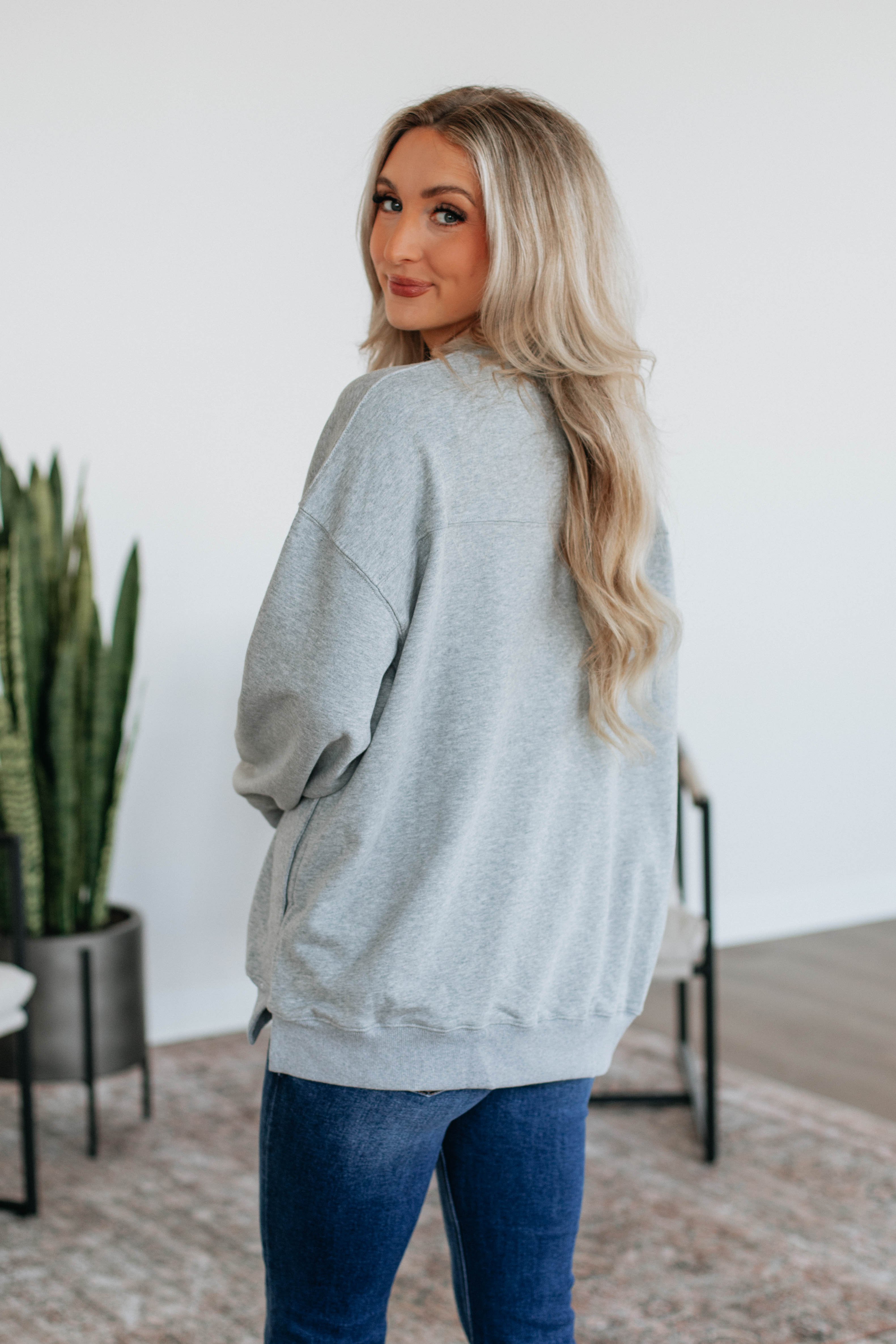Day Dream Crewneck Sweatshirt - Soft Heather Grey Unisex Pullover for Men & Women | Perfect for Casual Wear, Loungewear & Street Style