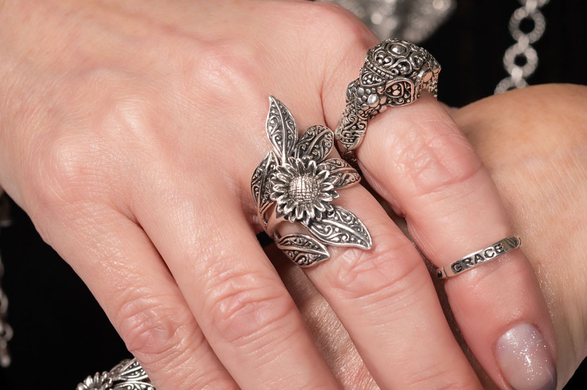 Grace Ring™ - Elegant Tree of Life Sterling Silver Ring for Women | Spiritual Jewelry Gift for Mom, Sister, Birthday & Anniversary | Perfect for Meditation, Yoga & Boho Fashion