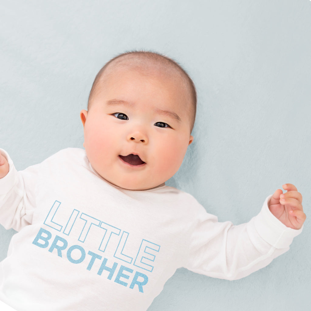 Personalized Little Brother Long Sleeve T-Shirt & Bib Gift Set - Baby Boy Outfit for Sibling Matching & Photo Shoots