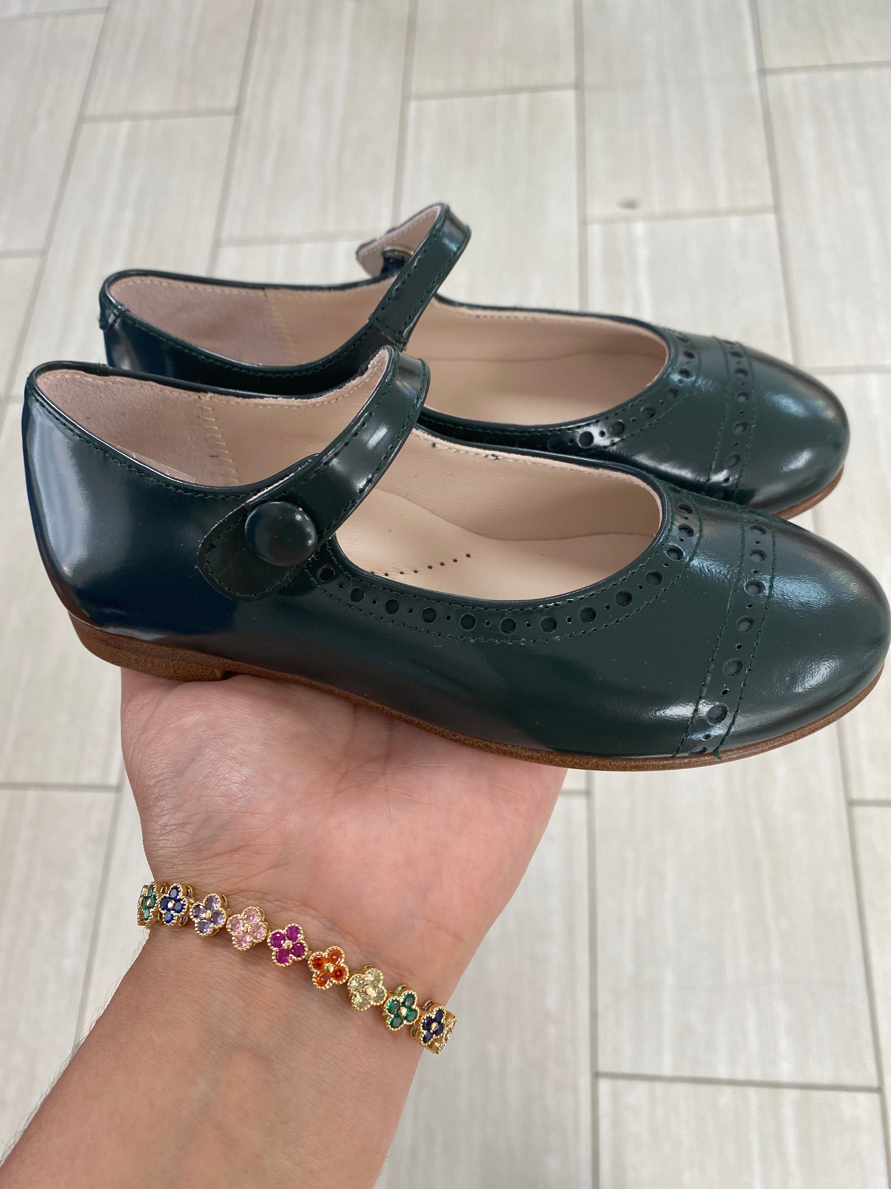 Beberlis Hunter Florentic Captoe Mary Jane Shoes for Women - Classic Leather Dress Pumps with Buckle Strap | Perfect for Office, Weddings & Formal Events
