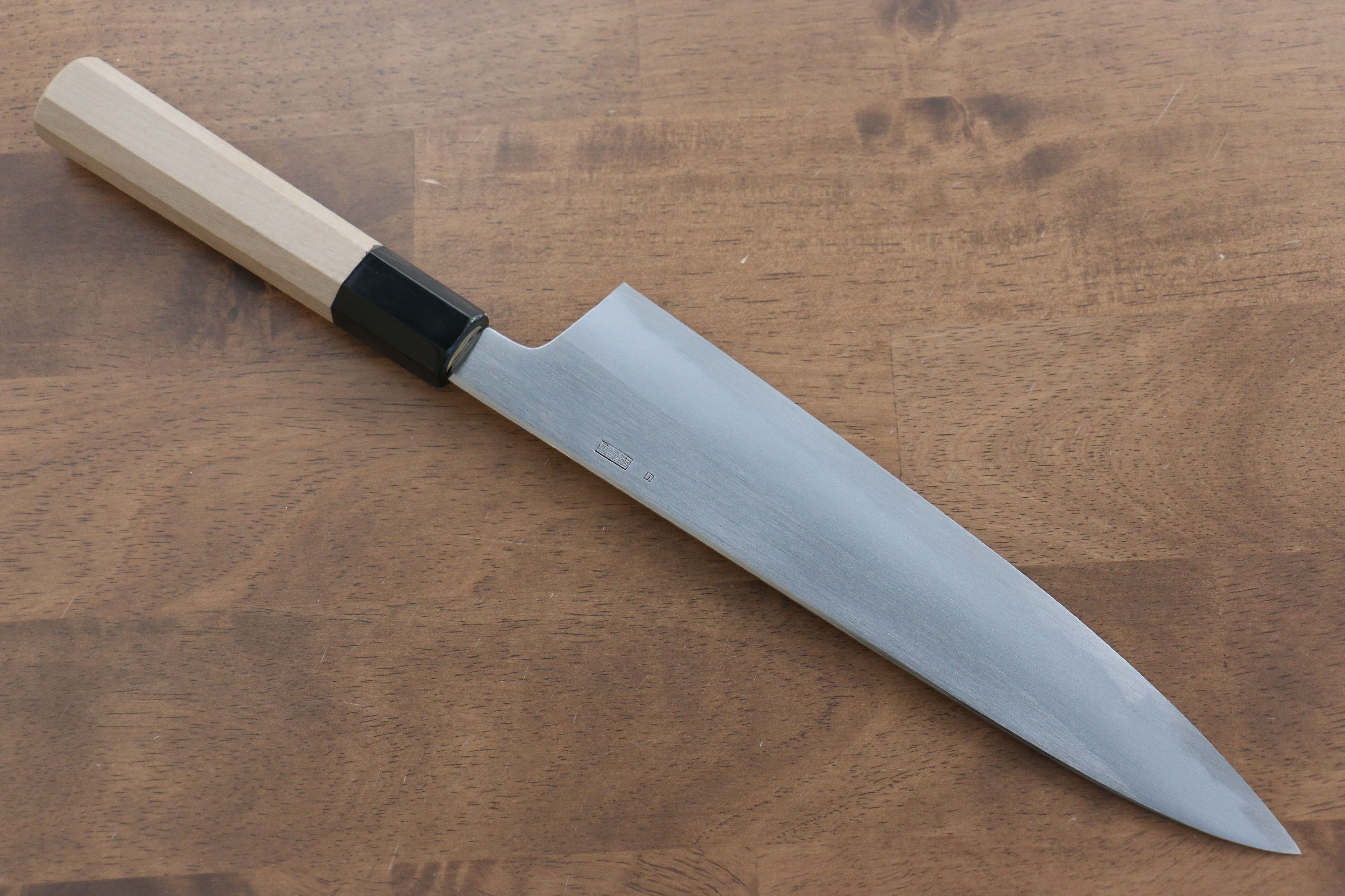 Premium Kikuzuki White Steel No.2 Kasumitogi Gyuto Japanese Chef Knife 240mm with Magnolia Handle - Perfect for Sushi, Meat Slicing & Professional Kitchen Use