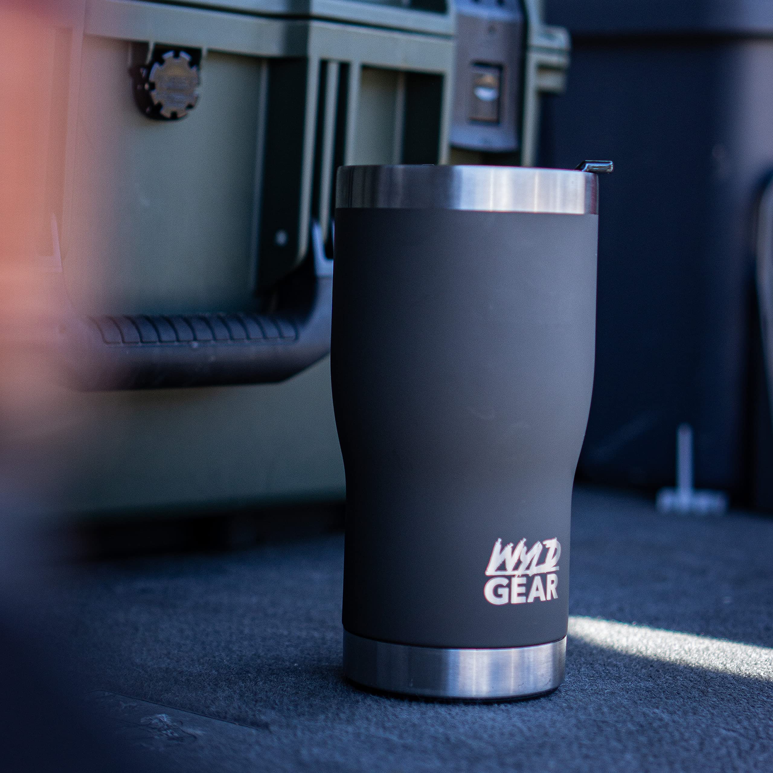 Wyld Insulated Tumbler - 30oz (887ml) Stainless Steel Vacuum Flask, Grey - Keeps Drinks Hot/Cold for Hours - Perfect for Coffee, Tea, Water & Outdoor Activities