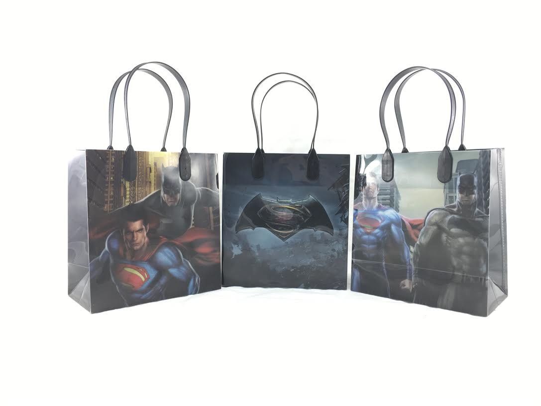 DC Comics Batman Vs. Superman 12-Piece Party Favor Bags - Superhero Themed Goodie Bags for Birthday Parties, Baby Showers & Comic Con Events