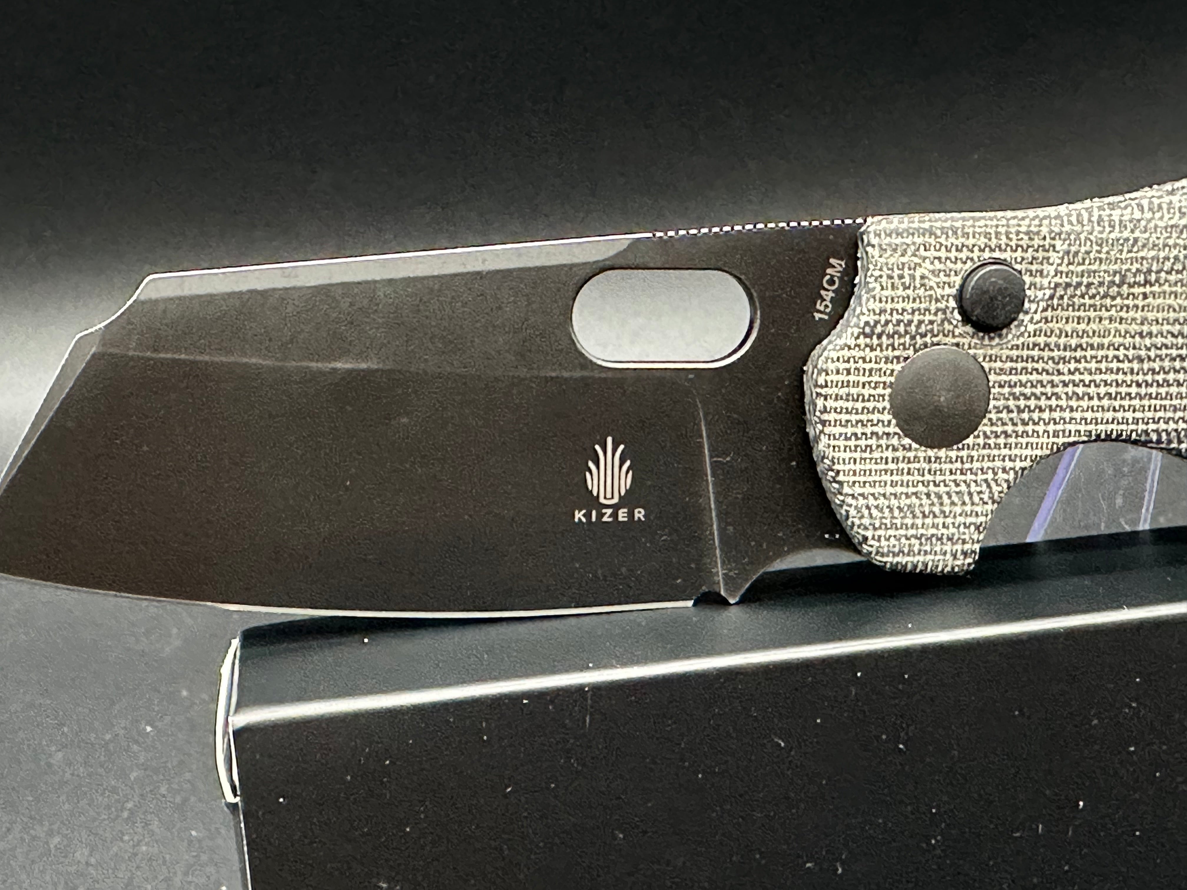 KIZER C01C Sheepdog Pocket Knife - 154CM BlackWash Blade, Button Lock, Micarta Handle (V4488BC1) | EDC Folding Knife for Outdoor, Camping & Everyday Carry