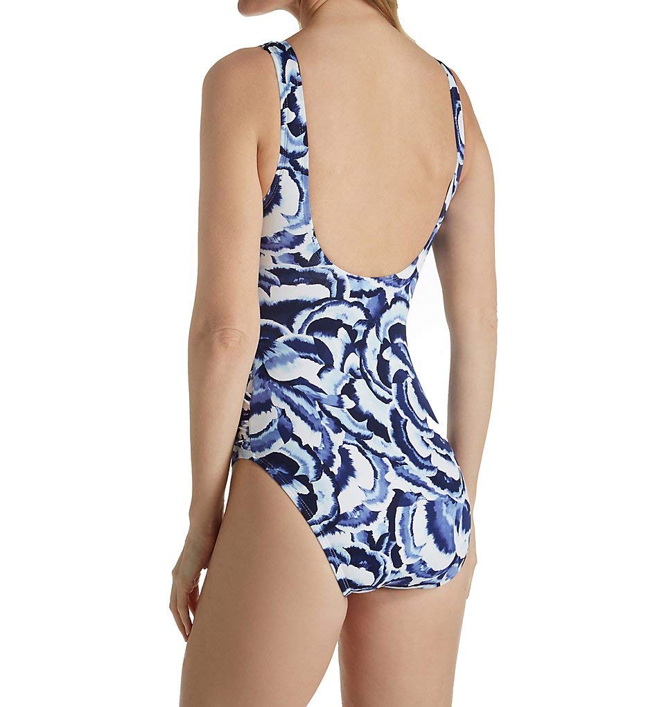 Tommy Bahama Women's Underwire Bikini Top - Comfortable & Supportive Swimwear for Beach, Pool & Vacation | Flattering Fit for Sunbathing & Water Activities