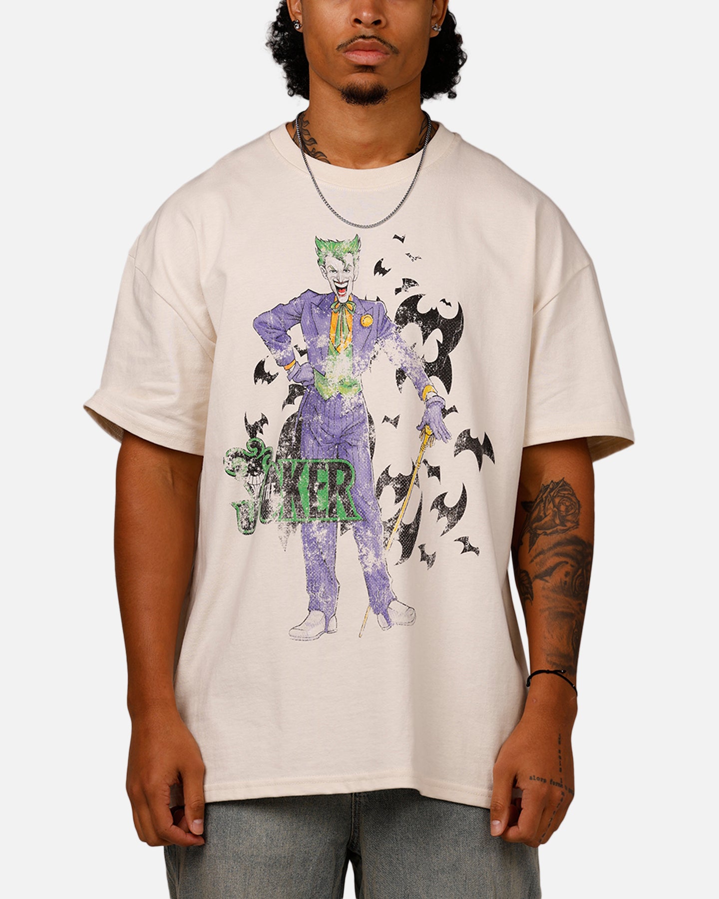 American Thrift DC Comics Batman The Joker Cane Graphic Heavy Cotton T-Shirt in Off White - Perfect for Cosplay, Comic Con & Superhero Fans
