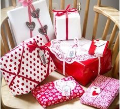 Luxury Beauty Hamper Gift Set - Red & White Individually Wrapped in Premium Wicker Basket | Perfect Birthday, Anniversary, Mother's Day Present for Women | Spa & Self-Care Gift Idea