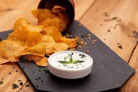 Oman Chips Chilli Flavor Snacks - Large Size 97g (3.42oz) Pack of 1 - Crunchy Spicy Potato Chips for Parties, Picnics & Movie Nights [Imported from UAE]