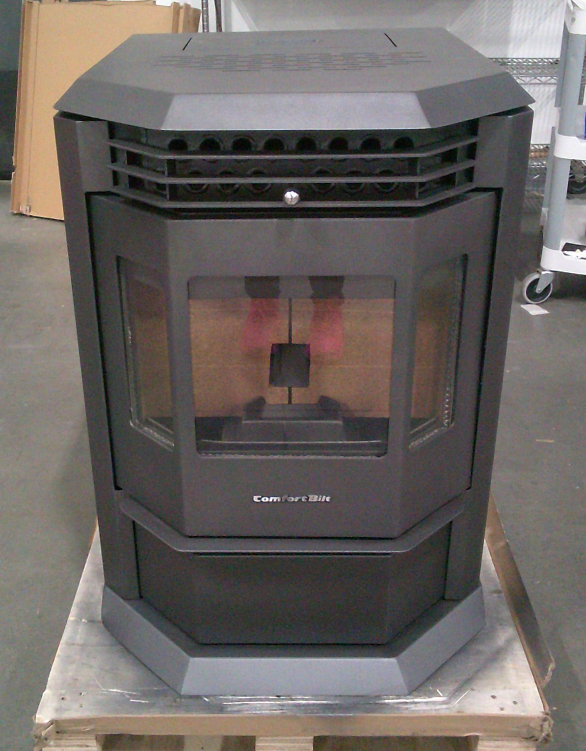 HP22 Black Pellet Stove with Minor Scratches/Dents - Model SD7096 | Efficient Heating for Homes, Cabins & Outdoor Spaces