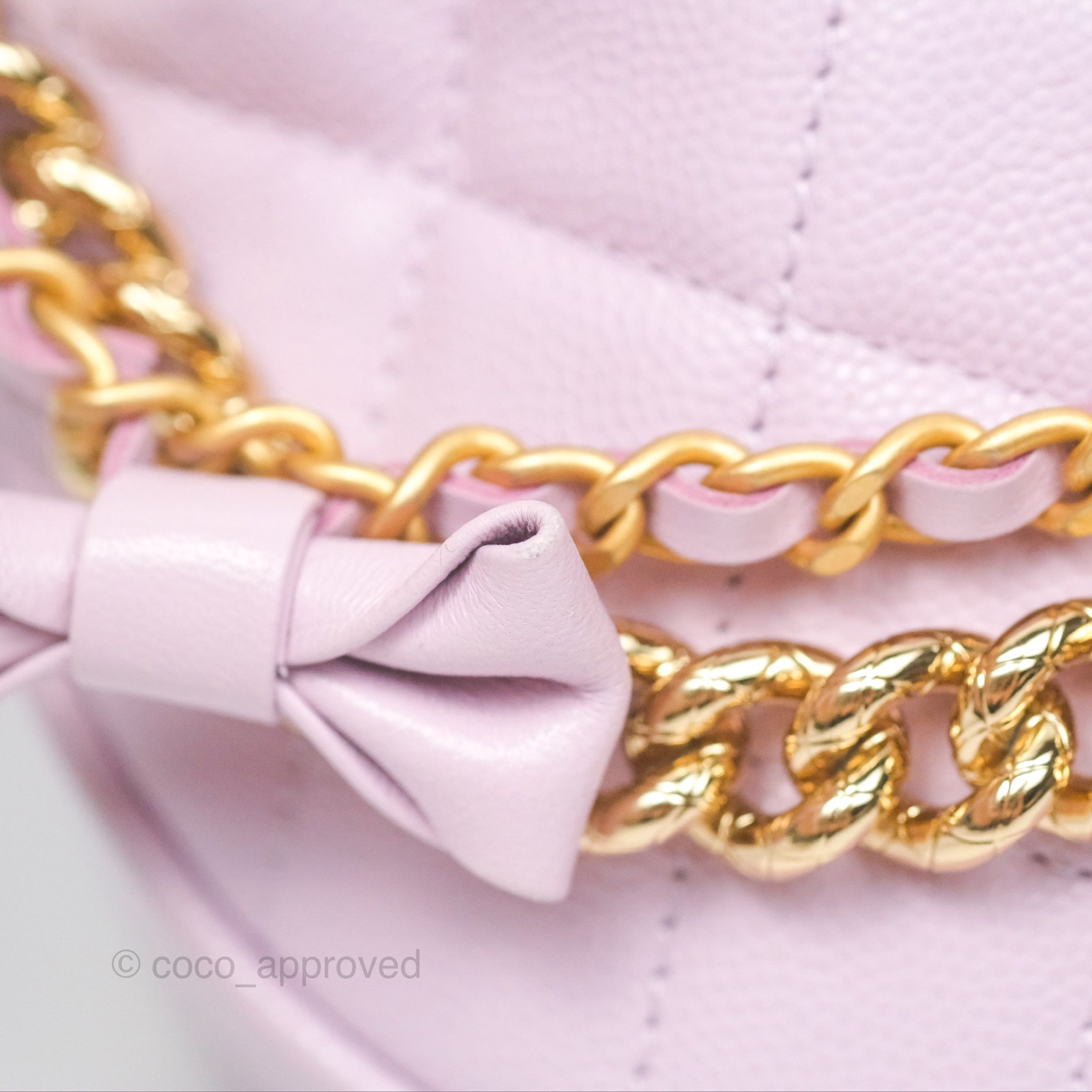 Chanel Bow Hobo Pouch Bag in Lilac Caviar Leather with Gold Hardware - Perfect for Evening Events & Luxury Gift Giving