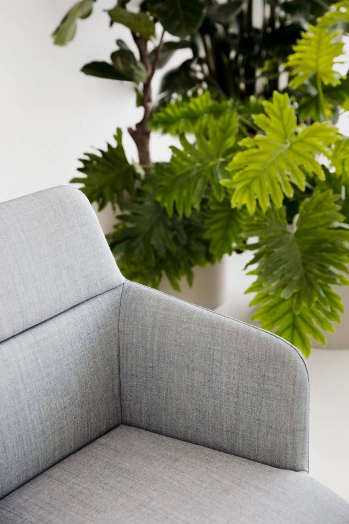 Lapalma Foil S593 Modern Dining Chair - Ergonomic Design for Home & Office Use | Perfect for Kitchens, Dining Rooms & Workspaces