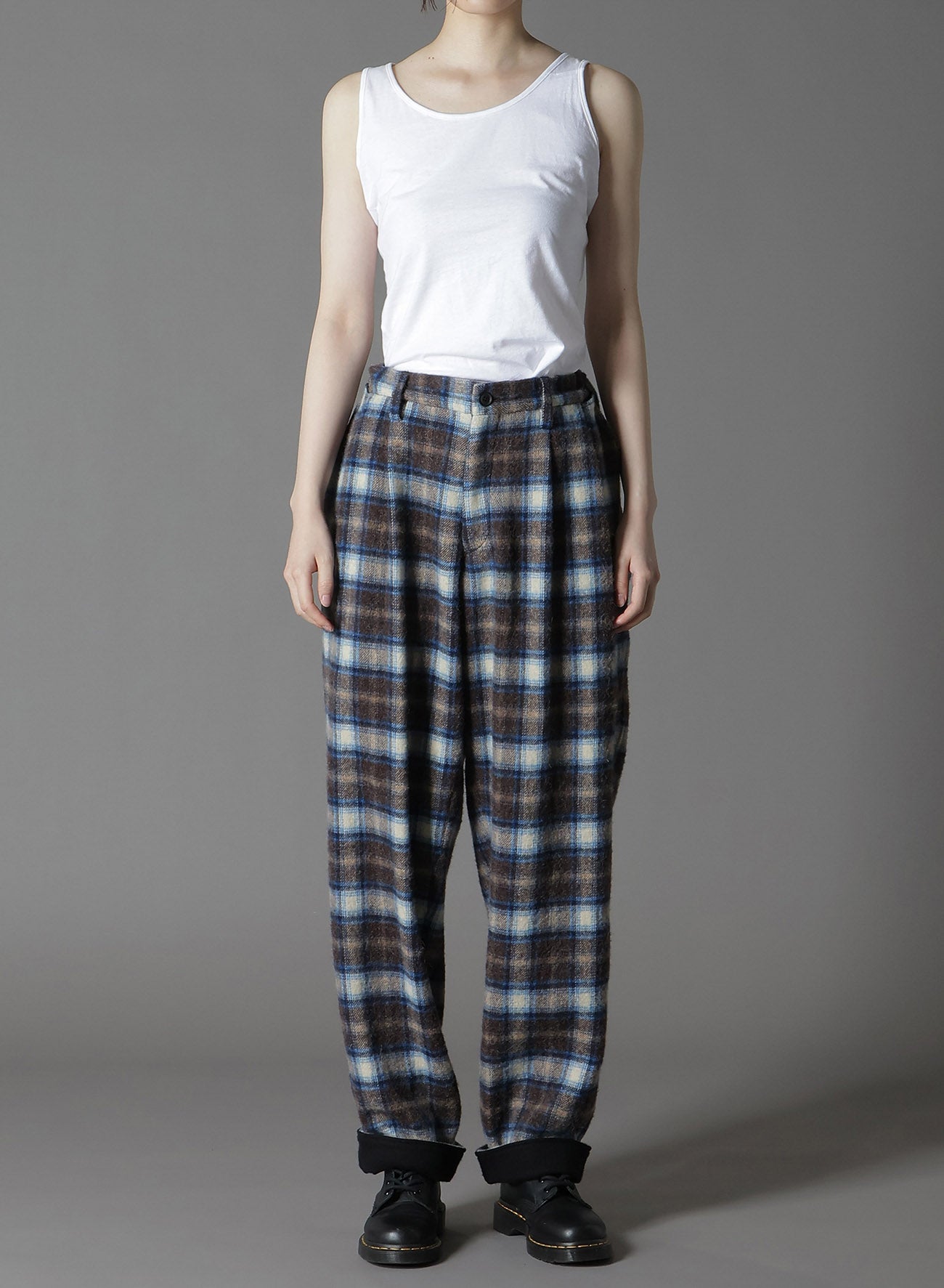 Stylish Checked Shaggy Wool Side Cut Off Pants for Women - Trendy High Waist Wide Leg Trousers for Casual Outfits & Winter Fashion