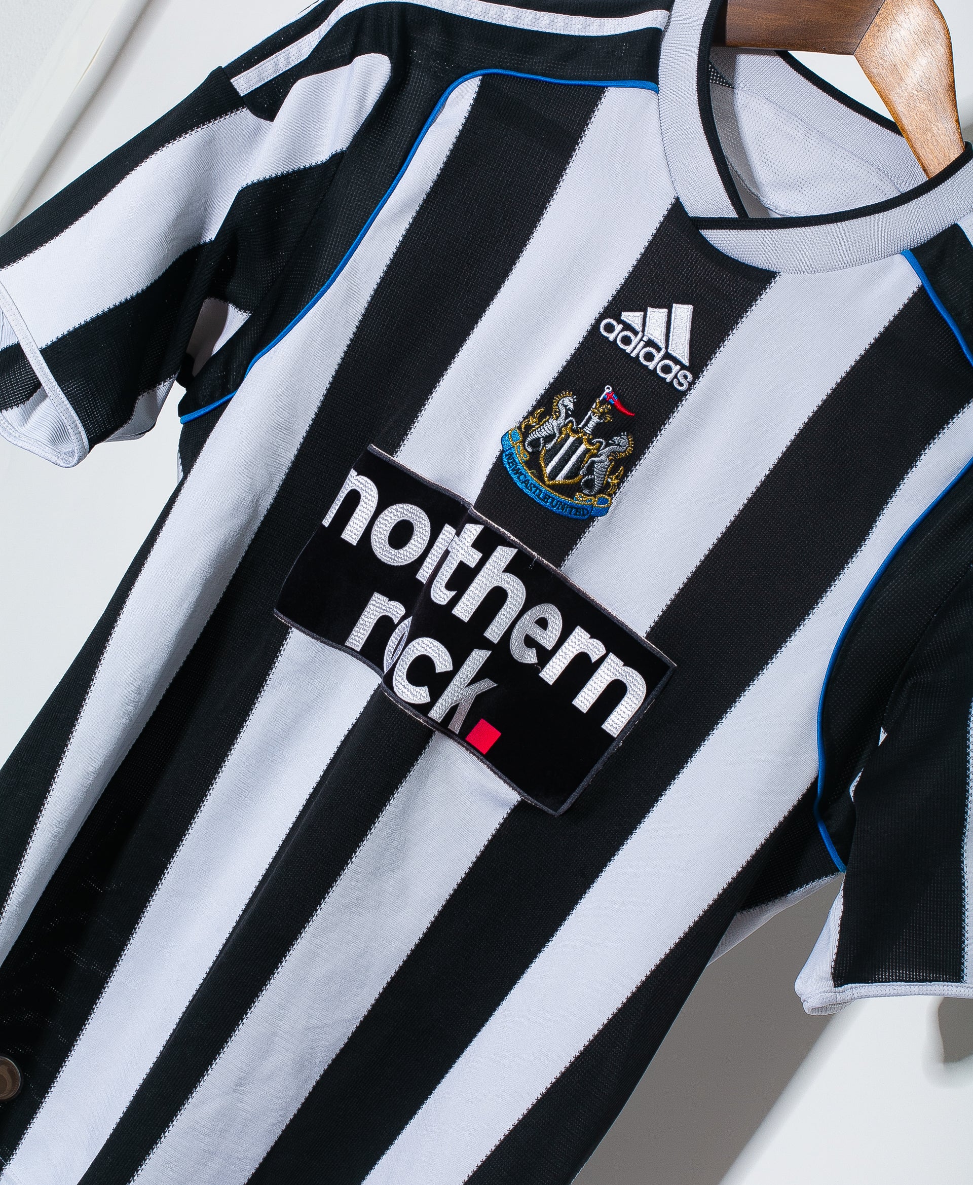 Newcastle United 2009 Home Jersey - Authentic Replica Soccer Shirt (Size S) - Perfect for Match Days, Fan Events & Collectors