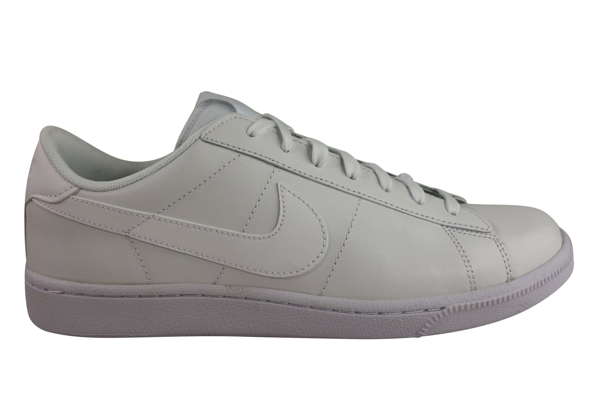 Nike Men's Classic CS Leather Lace-Up Casual Sneakers - Comfortable Walking Shoes for Everyday Wear, Work & Outdoor Activities