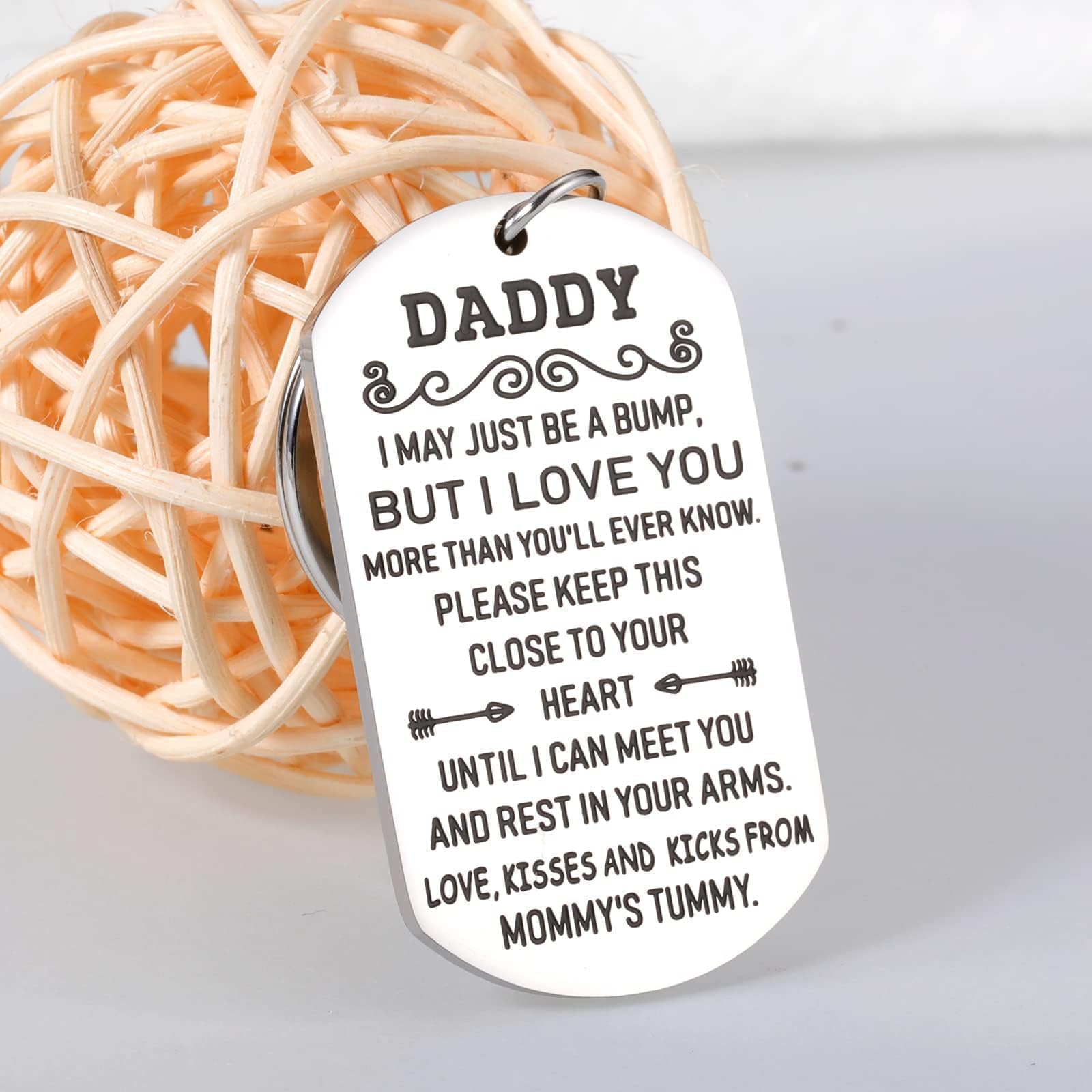 First Time Dad Gifts - Cute Baby Keychain for New Dads, Pregnancy Announcement & Baby Shower Gift for Expecting Fathers - Perfect Valentine's Day Present from Baby | Great for Father's Day, Gender Reveal & Special Occasions
