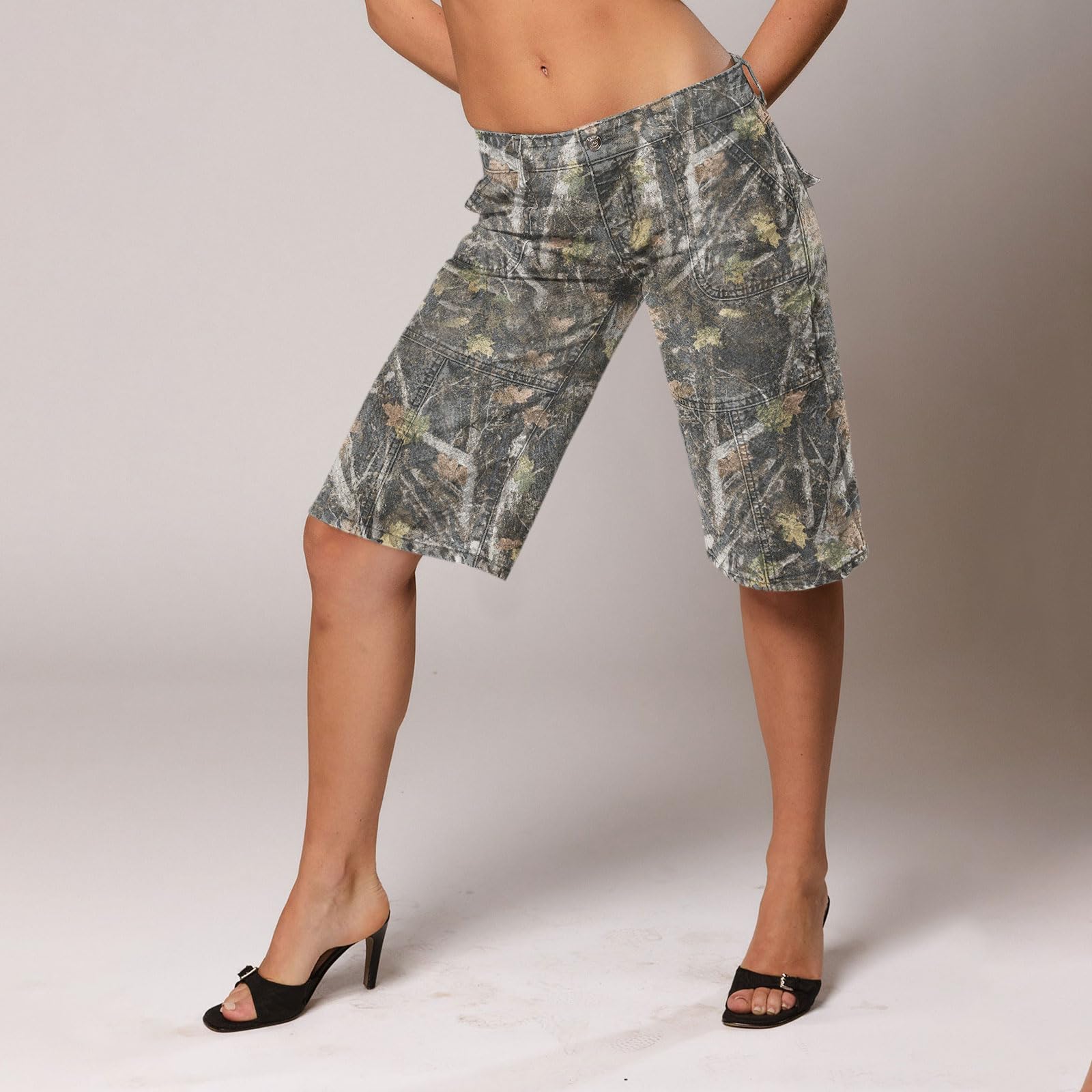 Women's Camo Shorts - Y2K Maple Leaf Print Baggy Jorts, Casual Long Denim Bermuda Shorts with Pockets | Perfect for Hiking, Streetwear & Summer Outfits