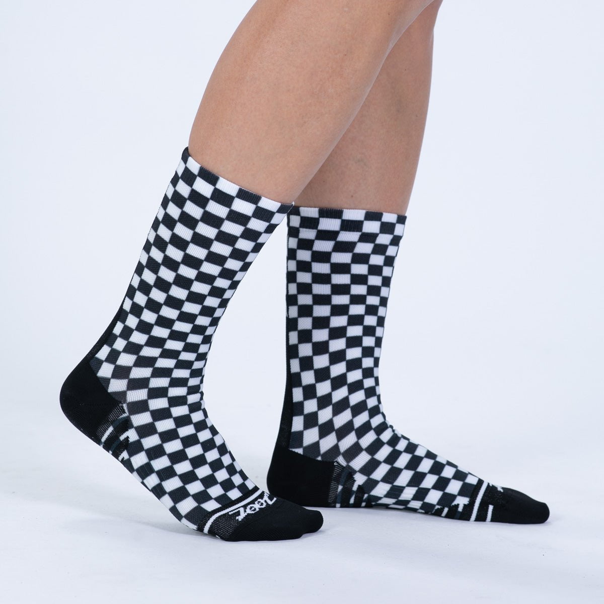 Unisex 6-Pack Checkers Pattern Socks - Soft Cotton Crew Socks for Men & Women - Perfect for Board Game Nights, Casual Wear & Gift Giving