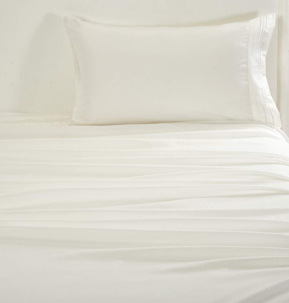 Luxury King Size Sheet Set - 4 Piece Hotel Quality Bed Sheets - Ultra Soft Deep Pocket Cooling Wrinkle Free Comfy White Bedding - Perfect for Master Bedroom, Guest Room & Vacation Homes