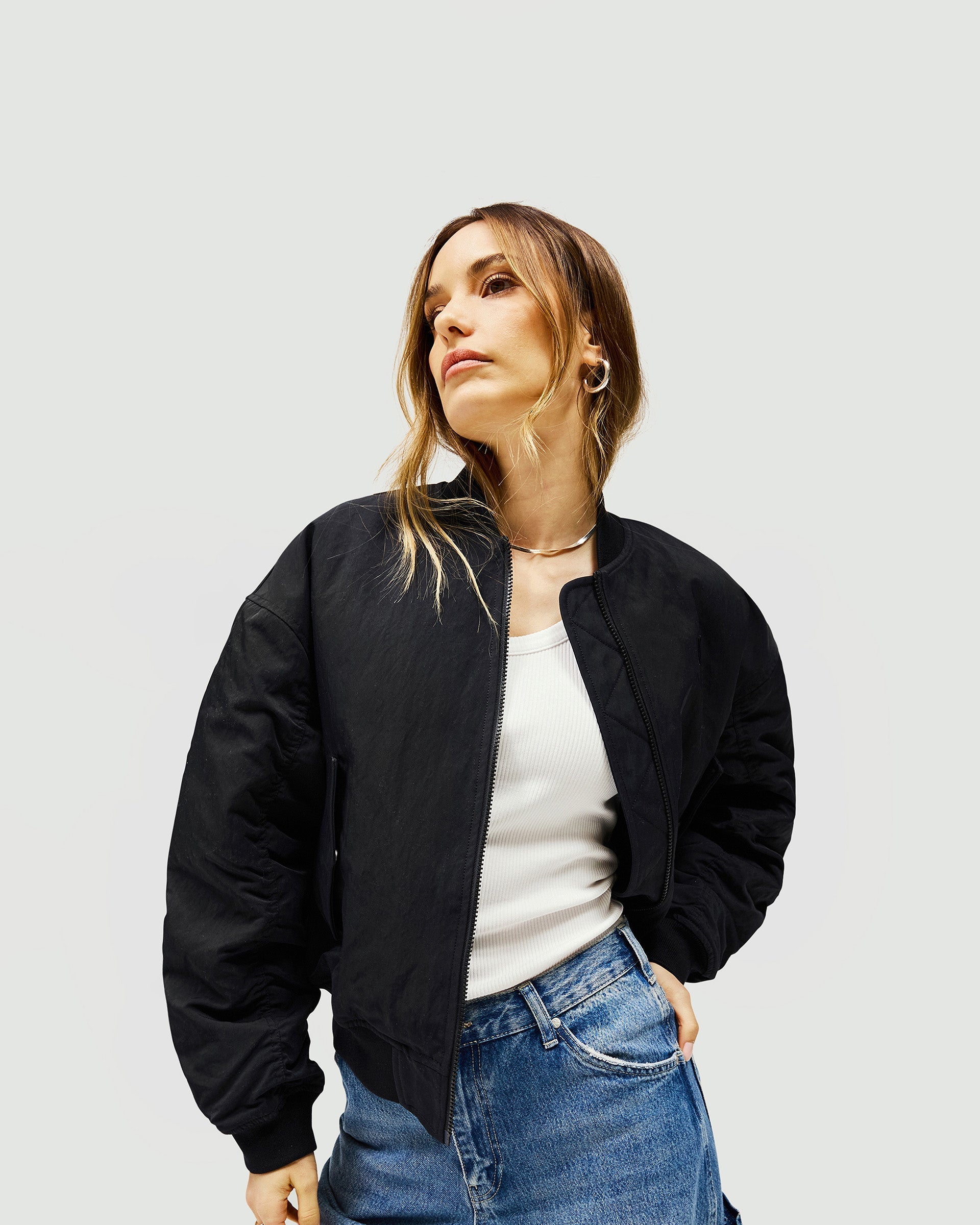 Subway Jacket - Jet Black | Stylish & Comfortable Urban Outerwear for Men & Women | Perfect for Commuting, Travel & Everyday Wear
