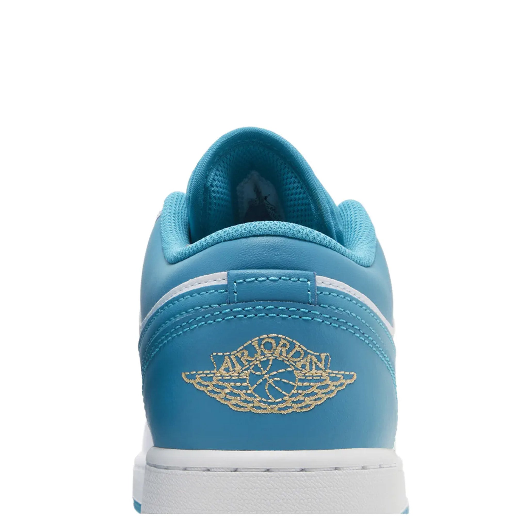 Air Jordan 1 Low 'Aquatone' GS Sneakers for Girls (2023) - Light Blue & White Basketball Shoes for Casual Wear & Street Style