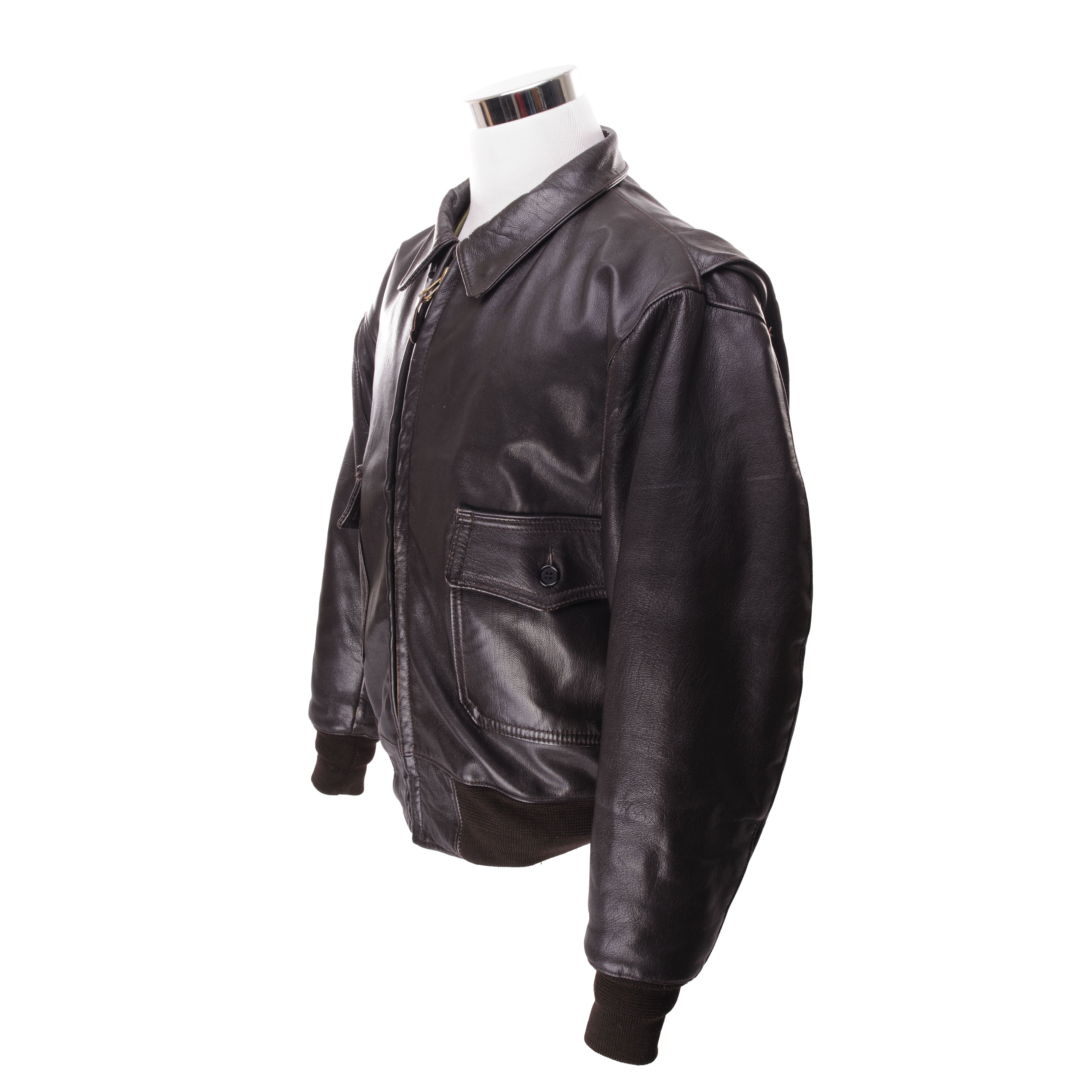 Vintage US Air Force Leather Flight Pilot Jacket Type A-2 Size 42 - Genuine USA Made Military Aviator Bomber Jacket for Men | Perfect for Aviation Enthusiasts, Cosplay & Winter Fashion
