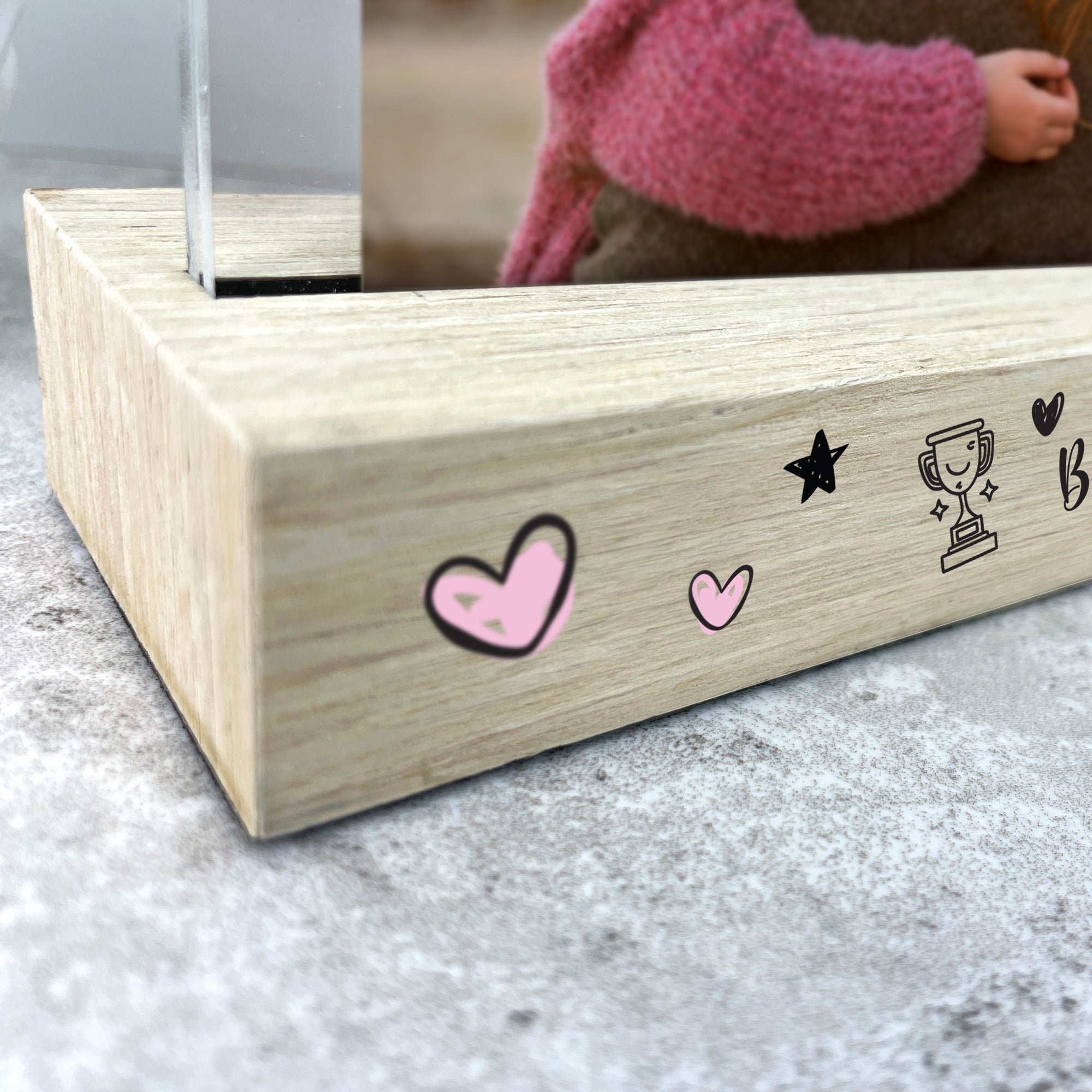 Personalized 'World's Best Mom' Wooden Photo Frame 6x4 - Perfect Gift for Mother's Day, Birthday & Home Decor