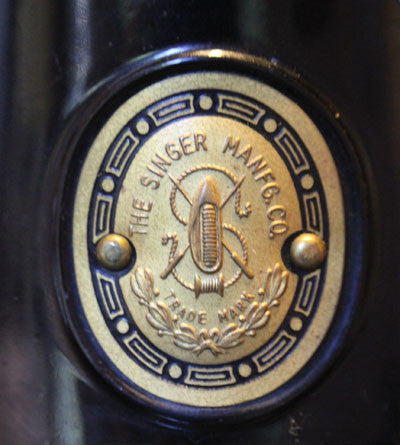 Vintage Original Singer Sewing Machine Badge - Collectible Antique Sewing Accessory for Display & Restoration Projects
