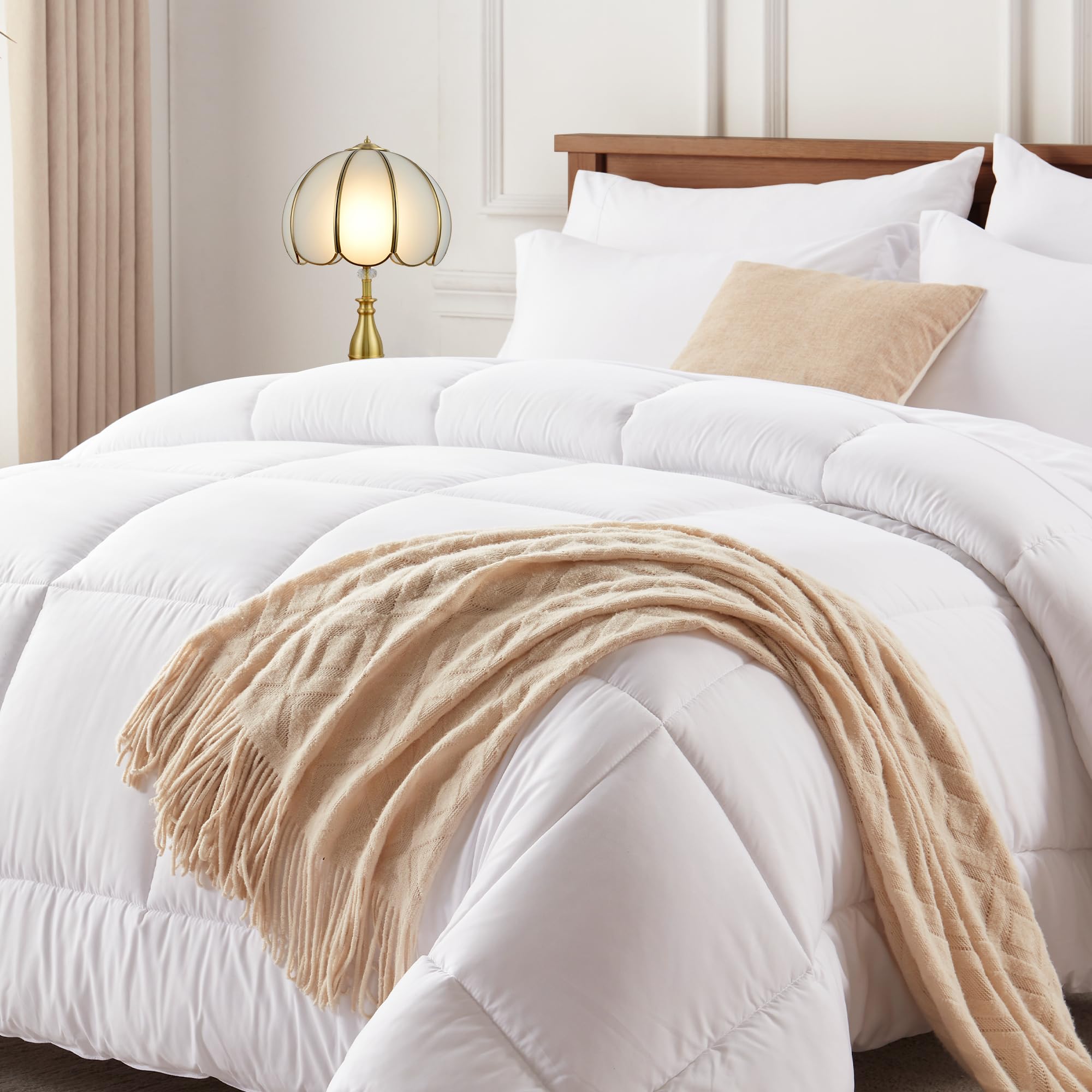 Newspin Queen Size 7-Piece All Season Ultra Soft Comforter Set - Includes Comforter, Flat Sheet, Fitted Sheet & Pillowcases (White) | Luxury Bedding for Master Bedroom, Guest Room & Dorm Decor