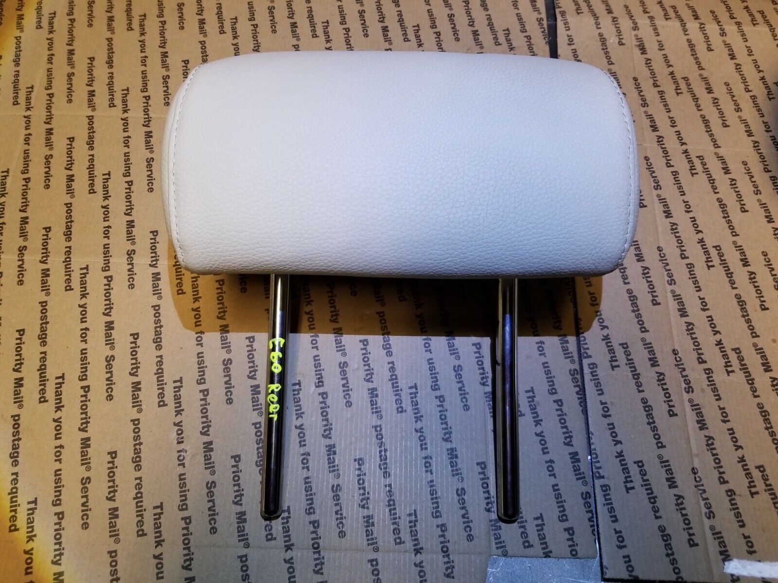 2005-2010 BMW E60 528iX Genuine OEM Left & Right Rear Seat Headrests - Perfect for Car Interior Upgrades & Comfort Enhancement
