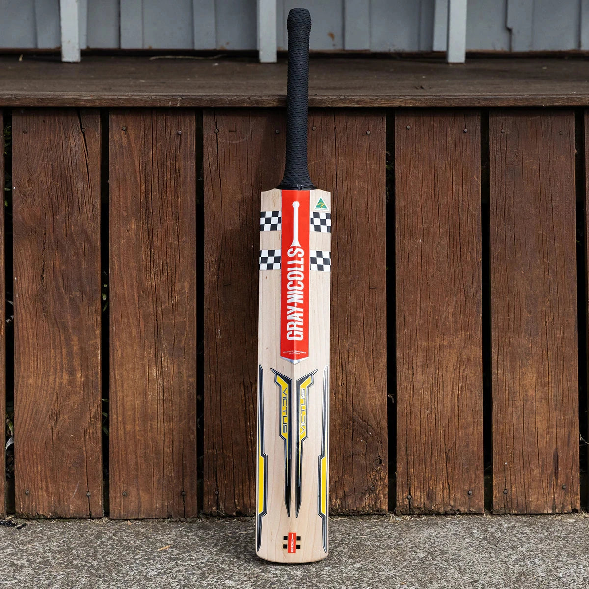Gray Nicolls Victus Players Edition Adult Cricket Bat - Premium English Willow for Professional & Amateur Players - Perfect for Matches, Training & Practice Sessions