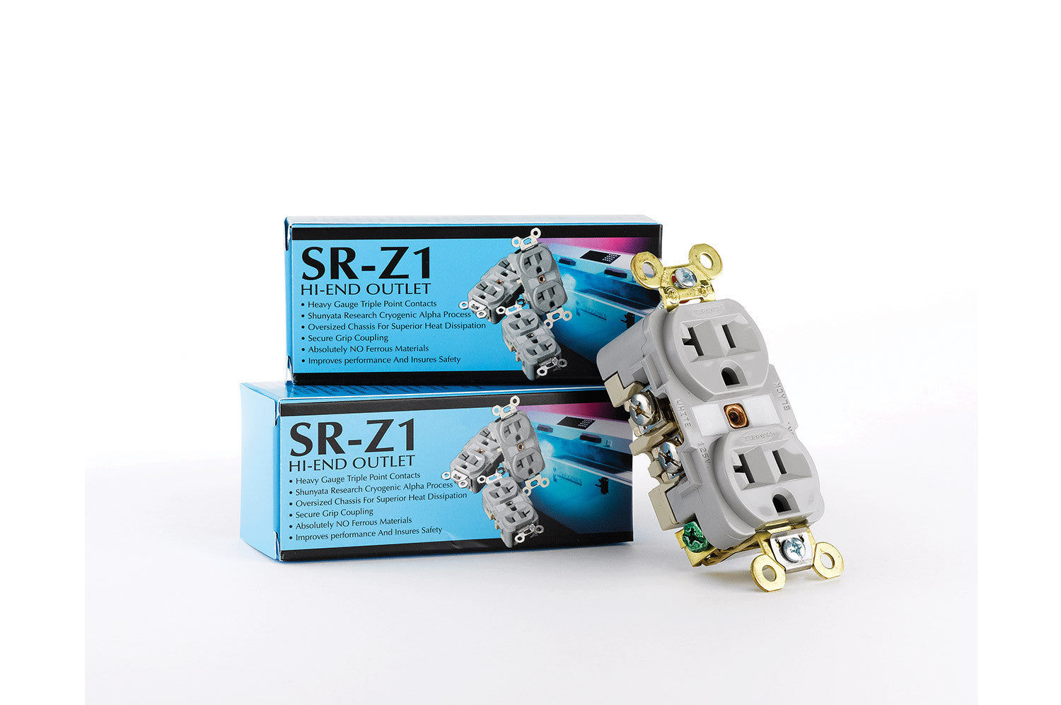 Shunyata Research SR Z1 High-End Audiophile Power Outlet - Premium Sound Quality for Home Theater & Studio Recording