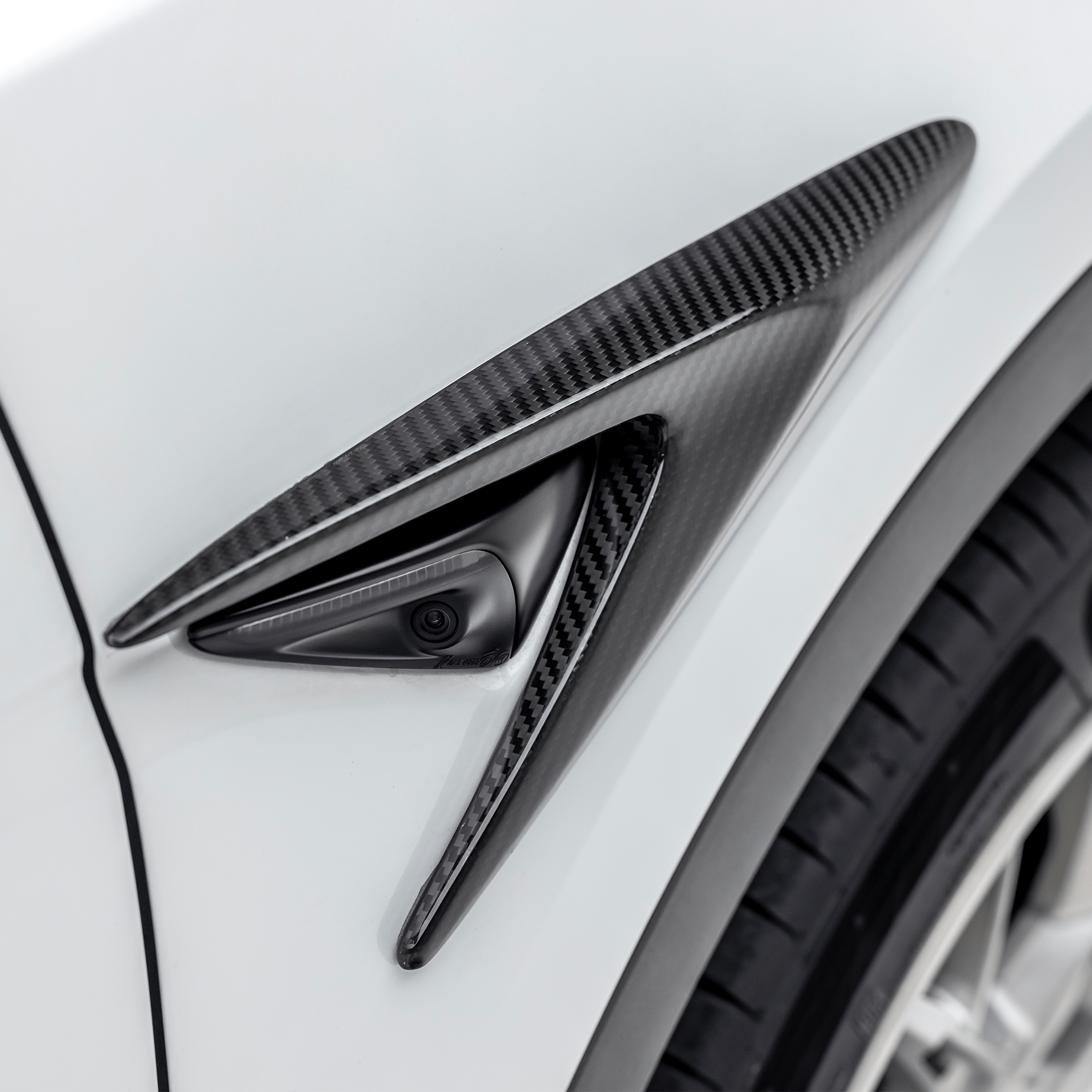 Tesla Model Y Aero Fender Vents - Carbon Fiber Style Side Air Vents for Improved Aerodynamics & Sporty Look | Perfect for Tesla Model Y Performance & Long Range Models | Enhance Your Car's Style & Airflow Efficiency