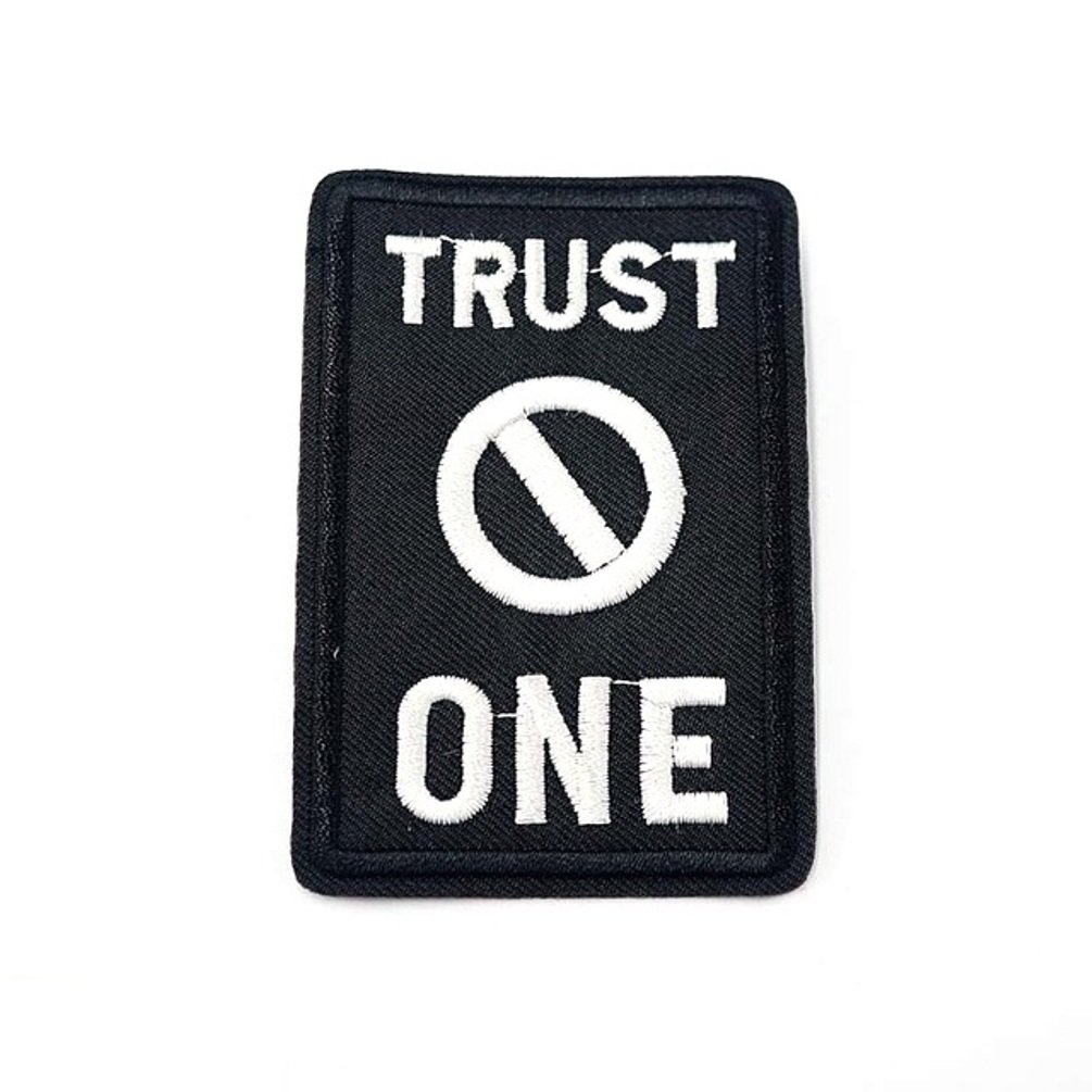 Trust No One X-Files Iron On Patch - Embroidered UFO Alien Design for Jackets, Bags & DIY Crafts - Perfect for Cosplay, Halloween & Sci-Fi Fans