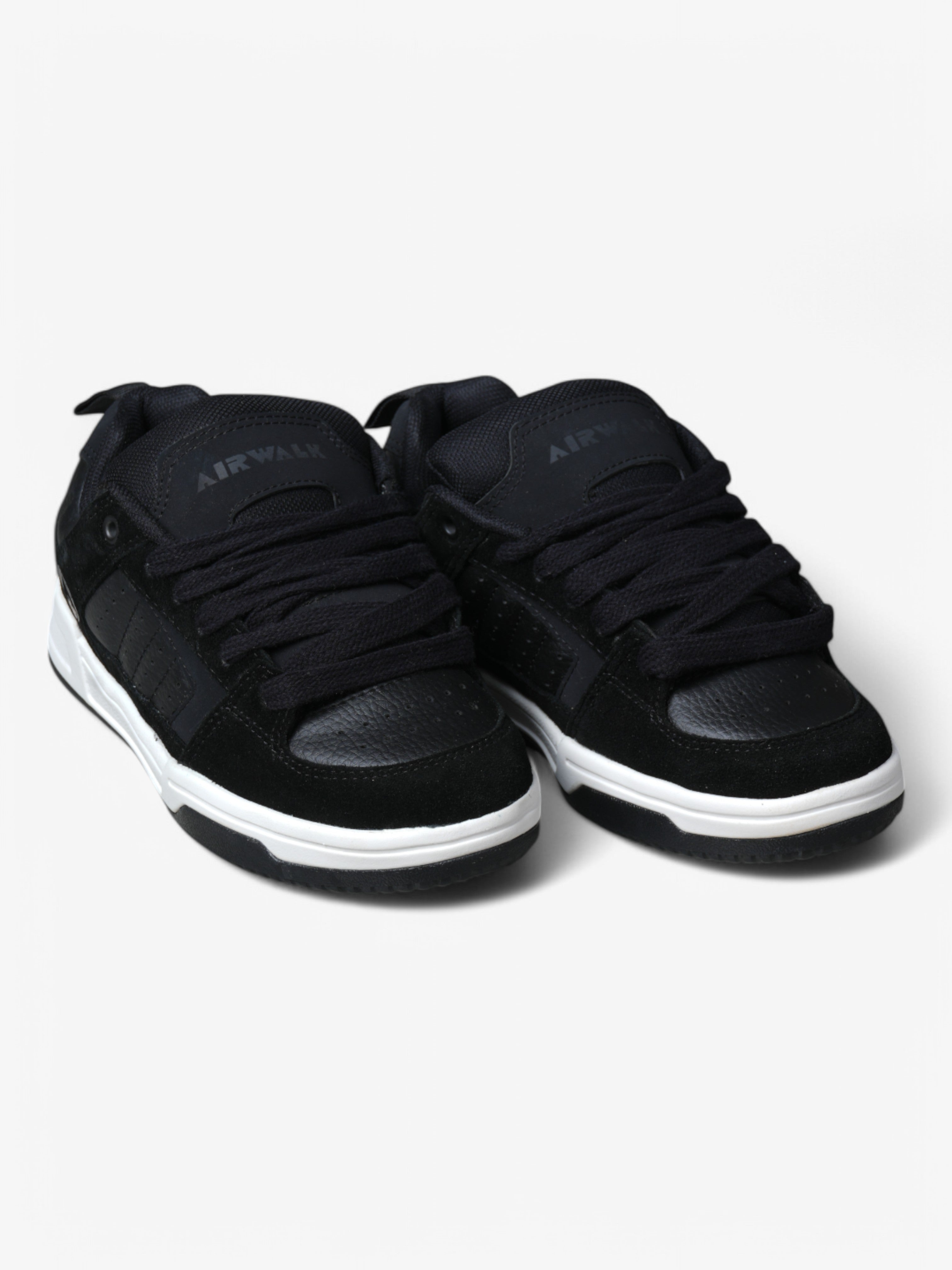 Airwalk Giro Black & White Sneakers - Comfortable Casual Shoes for Men & Women - Perfect for Walking, Running, and Everyday Wear