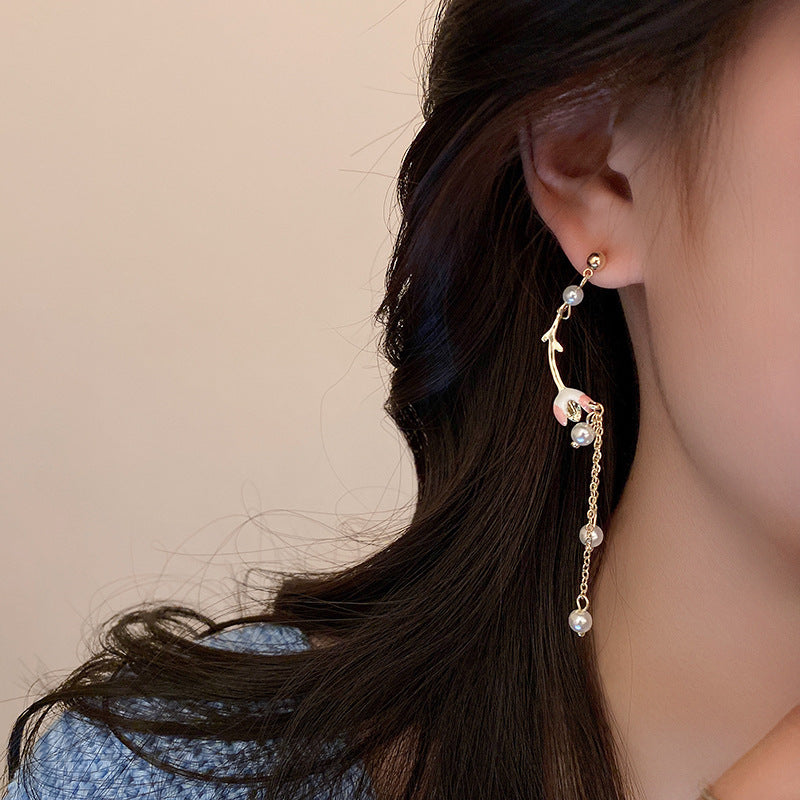 Tulip Pearl Flower Mismatch Chandelier Earrings for Women | HE8862 | Elegant Bohemian Jewelry for Party, Wedding & Special Occasions