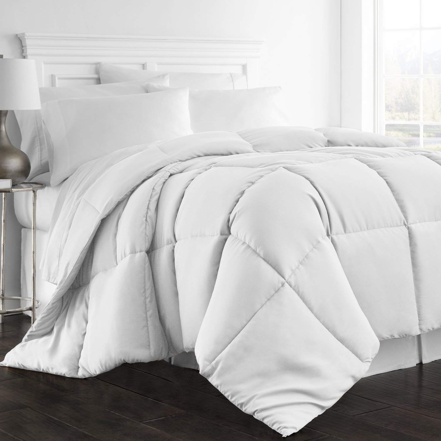 Luxury 1-Piece Comforter Set - 100% Egyptian Cotton 600 Thread Count Hotel Quality Bedding - Twin XL Size 68x92 Inches - Ultra Soft 200 GSM Fiber Fill - Machine Washable White Solid Comforter - Perfect for Guest Rooms, Dormitories & Cozy Bedrooms
