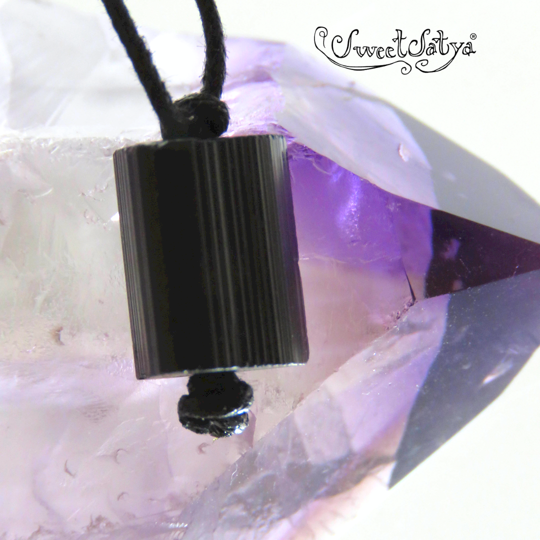 Black Tourmaline Necklace for Women - Elegant Healing Crystal Jewelry for Protection & Positive Energy - Perfect for Meditation, Yoga & Everyday Wear