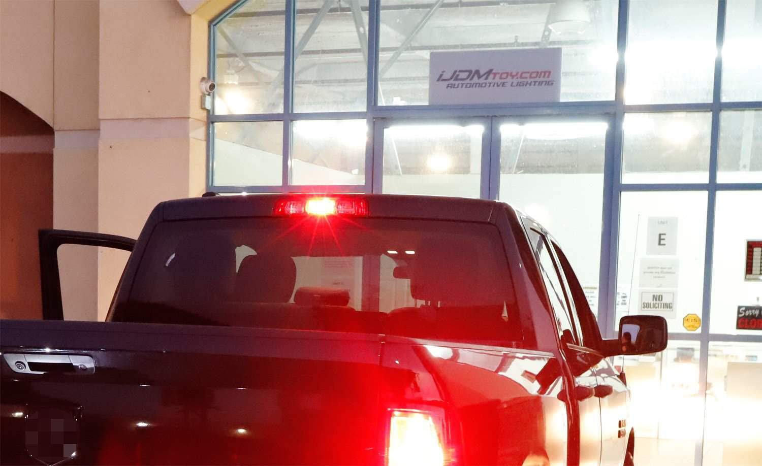 High-Intensity Strobe/Flashing Red 921 912 LED Bulb for Truck 3rd Brake Light - Durable, Bright Safety Light for Enhanced Visibility in Fog, Rain, or Night Driving