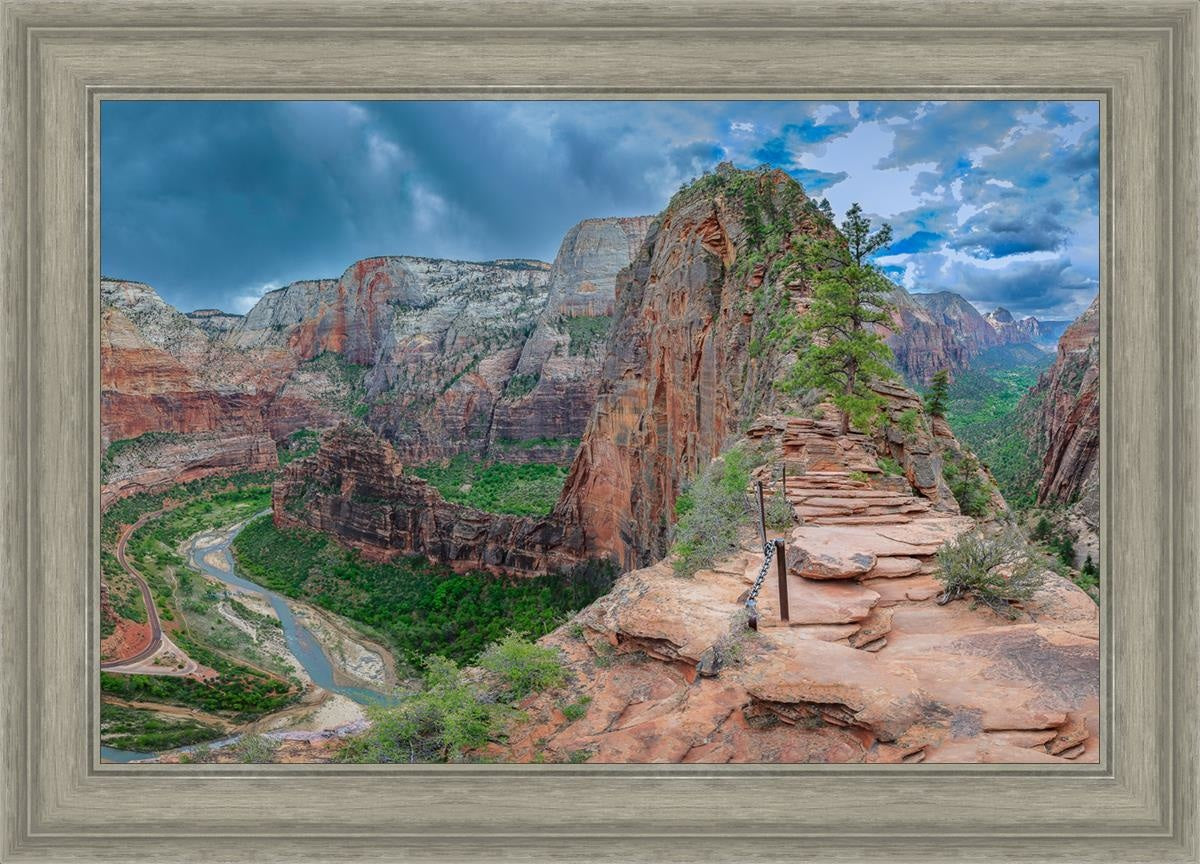 Angel's Landing Panoramic View Hiking Backpack - Lightweight & Durable for Outdoor Adventures, Camping, and Travel