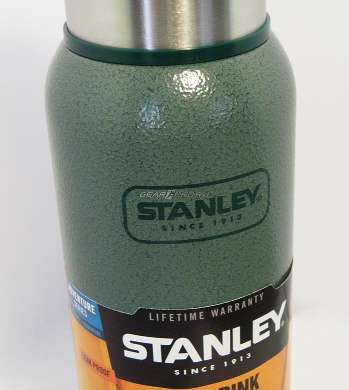 Stanley Adventure Vacuum Insulated Stainless Steel Water Bottle 0.75L (25oz) - Leak Proof, BPA Free, Keeps Drinks Hot/Cold for Hours - Perfect for Hiking, Camping & Outdoor Activities